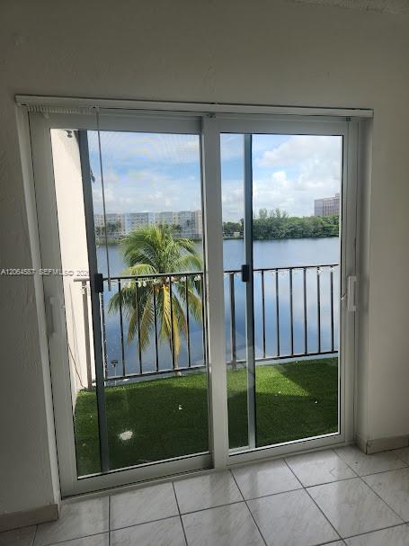 5505 NW 7th St # W410, Miami FL 33126 photo 4