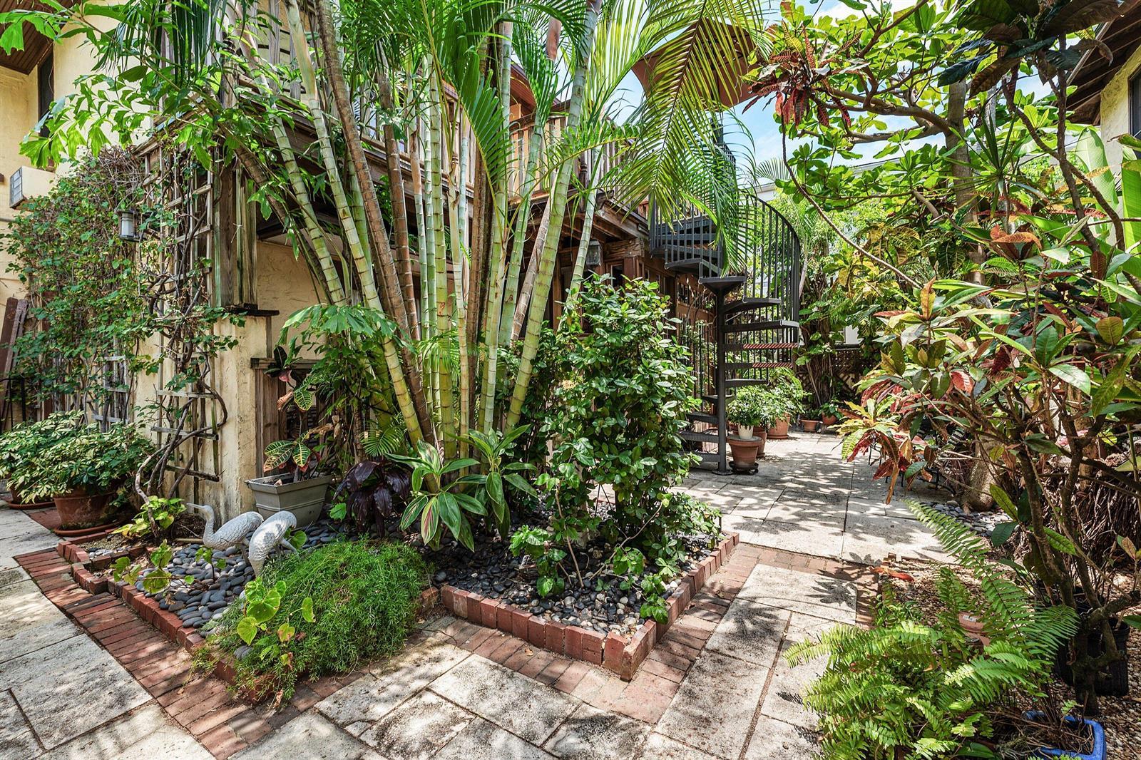 232 Australian Avenue # 3, Palm Beach FL 33480 photo 5