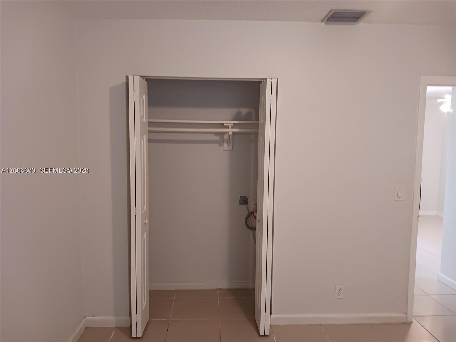 214 SE 8th St # 3, Hallandale Beach FL 33009 photo 5