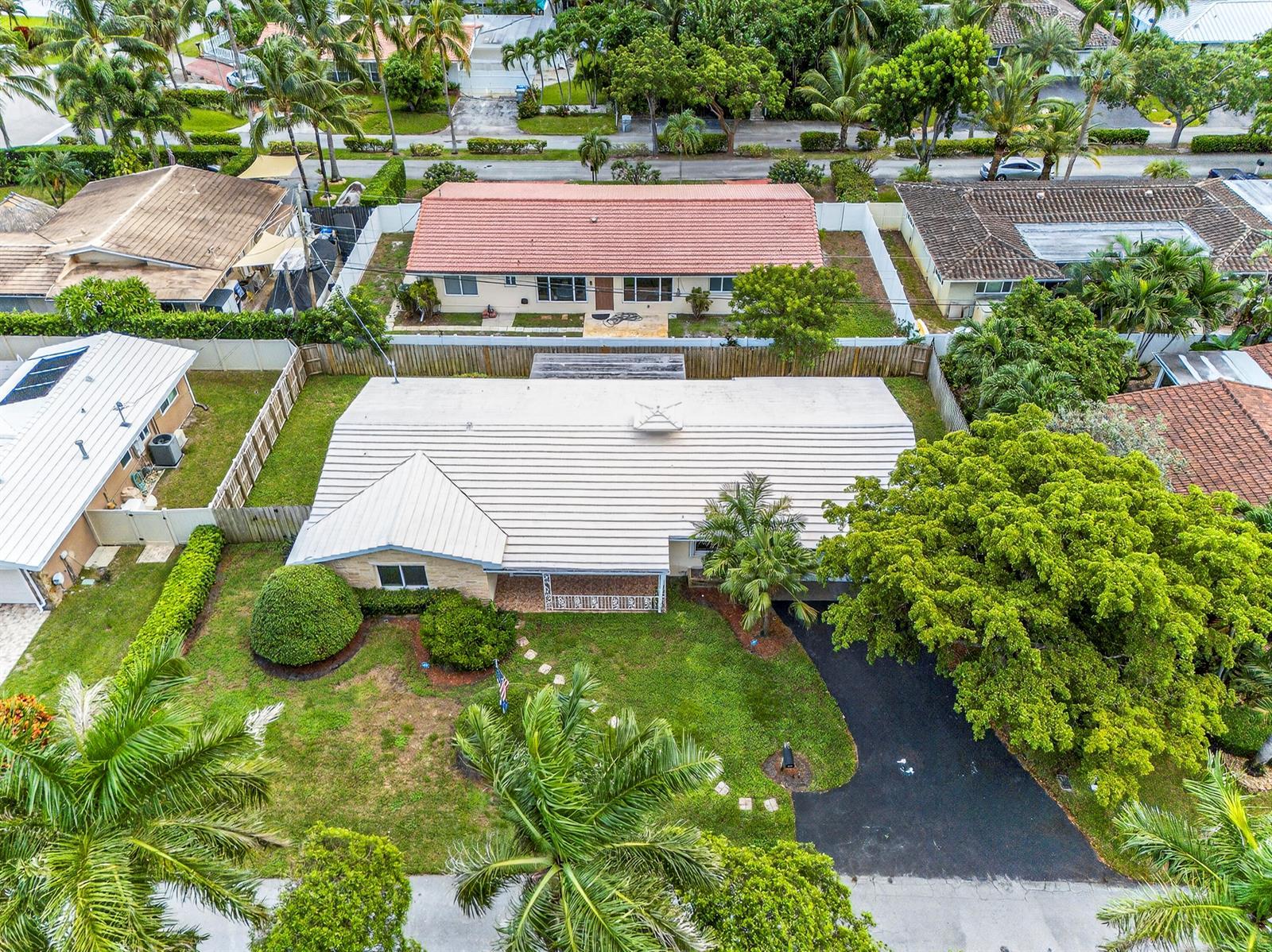 2750 SE 3rd Street, Pompano Beach FL 33062