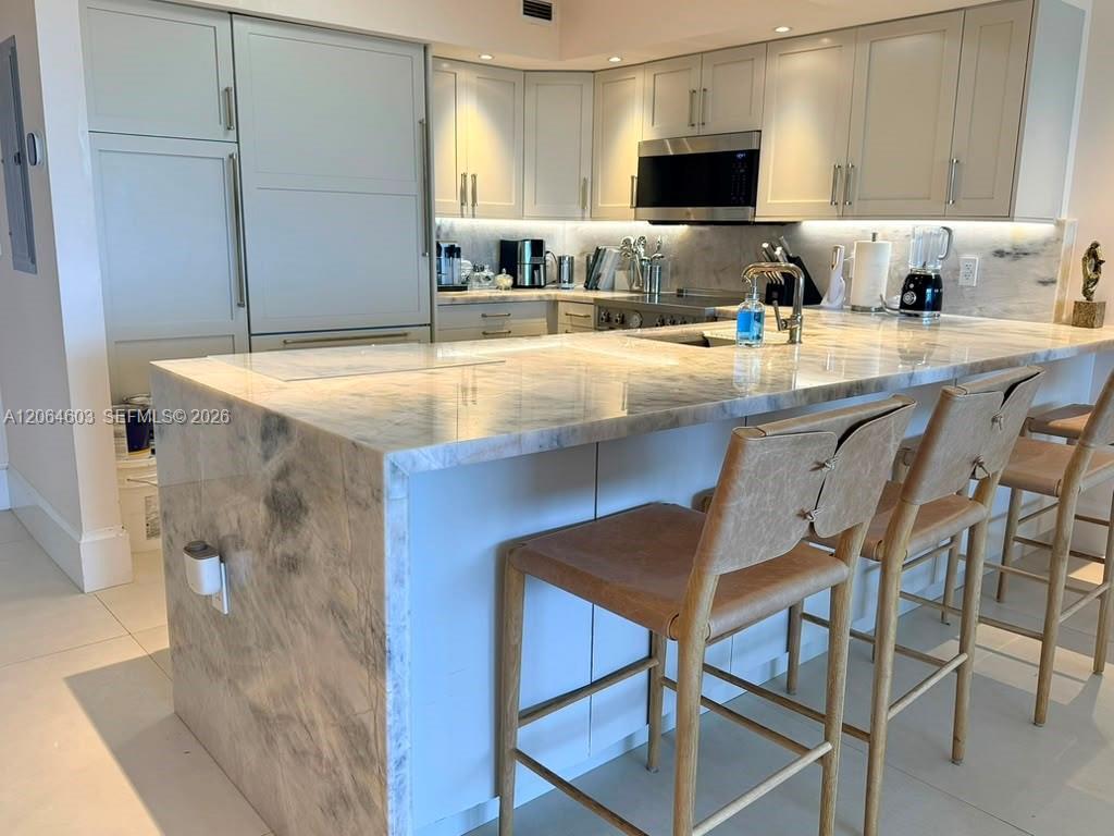 5600 Collins Ave # 15S, Miami Beach FL 33140 photo 3