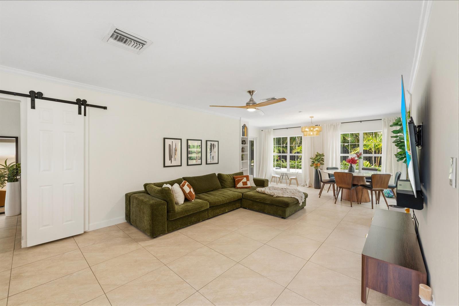218 Alpine Road, West Palm Beach FL 33405 photo 3