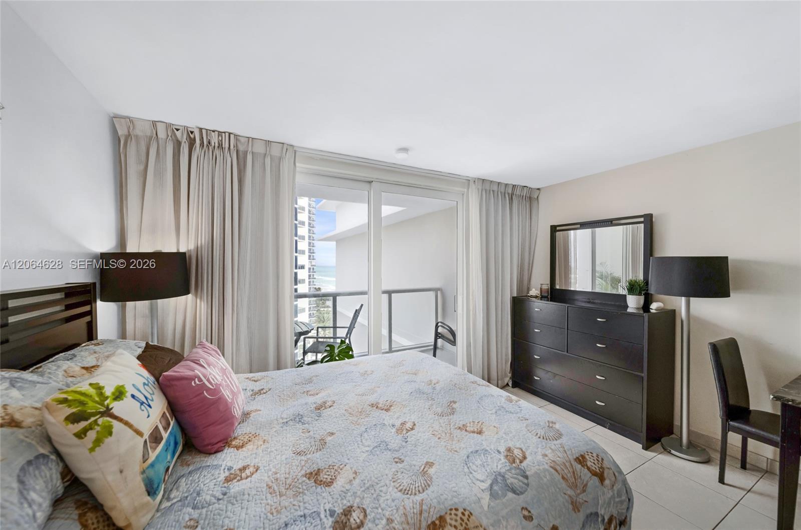 19201 Collins Ave # 1117, Sunny Isles Beach FL 33160