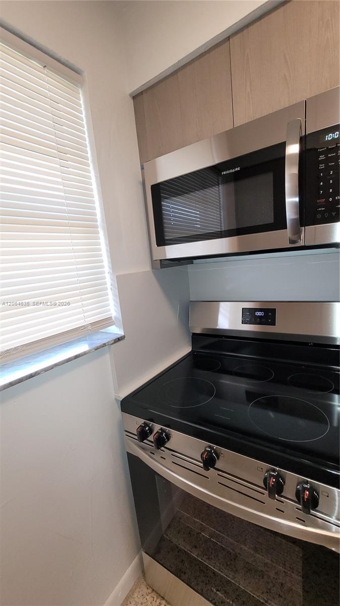 34 E 21st St # 11, Hialeah FL 33010 photo 5
