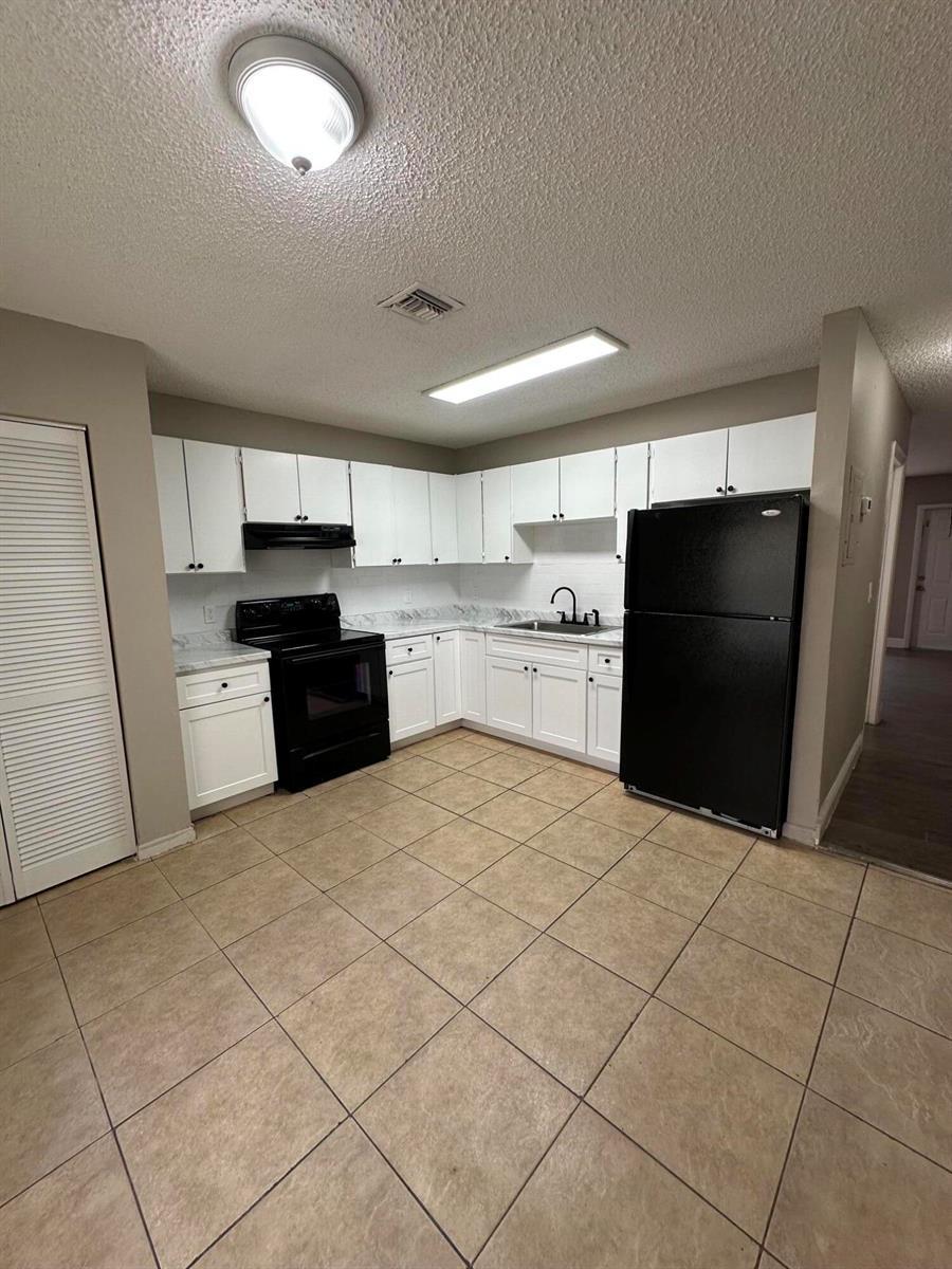 4833 SERAFICA Drive, Lake Worth FL 33461 photo 5