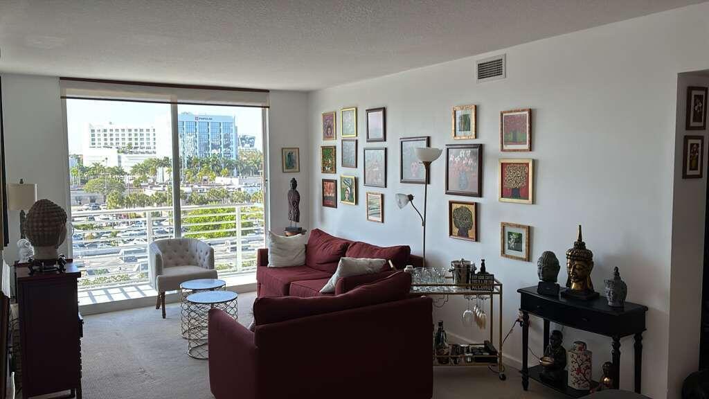 2775 NE 187th Street # 505, Miami FL 33180 photo 2