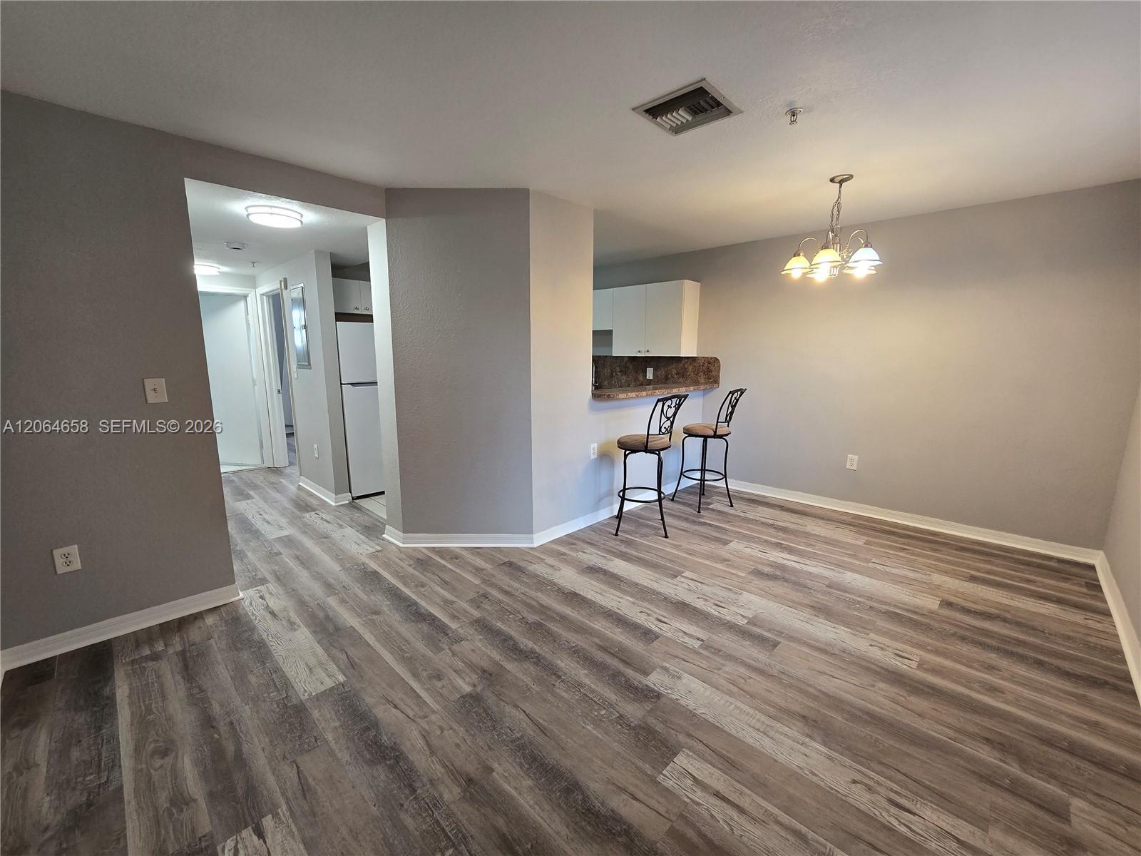1627 NW 18th St # 403, Miami FL 33125 photo 2