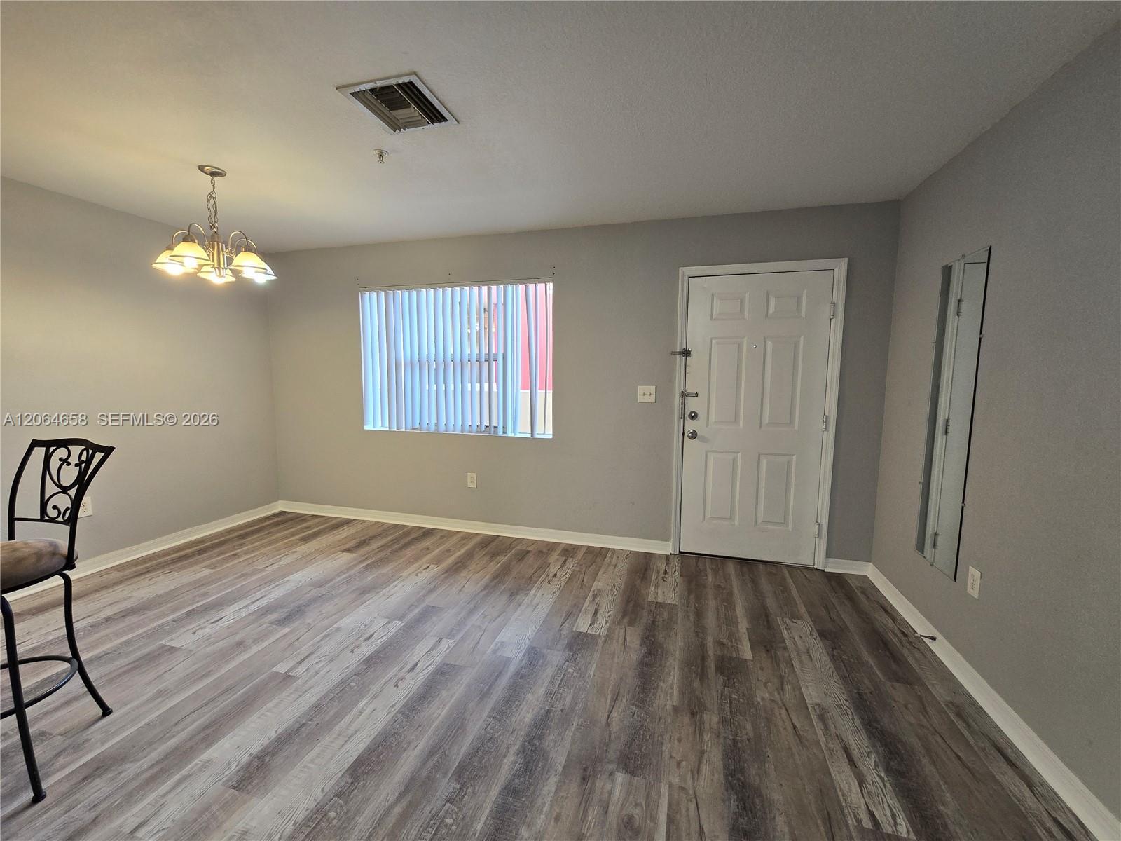 1627 NW 18th St # 403, Miami FL 33125 photo 3