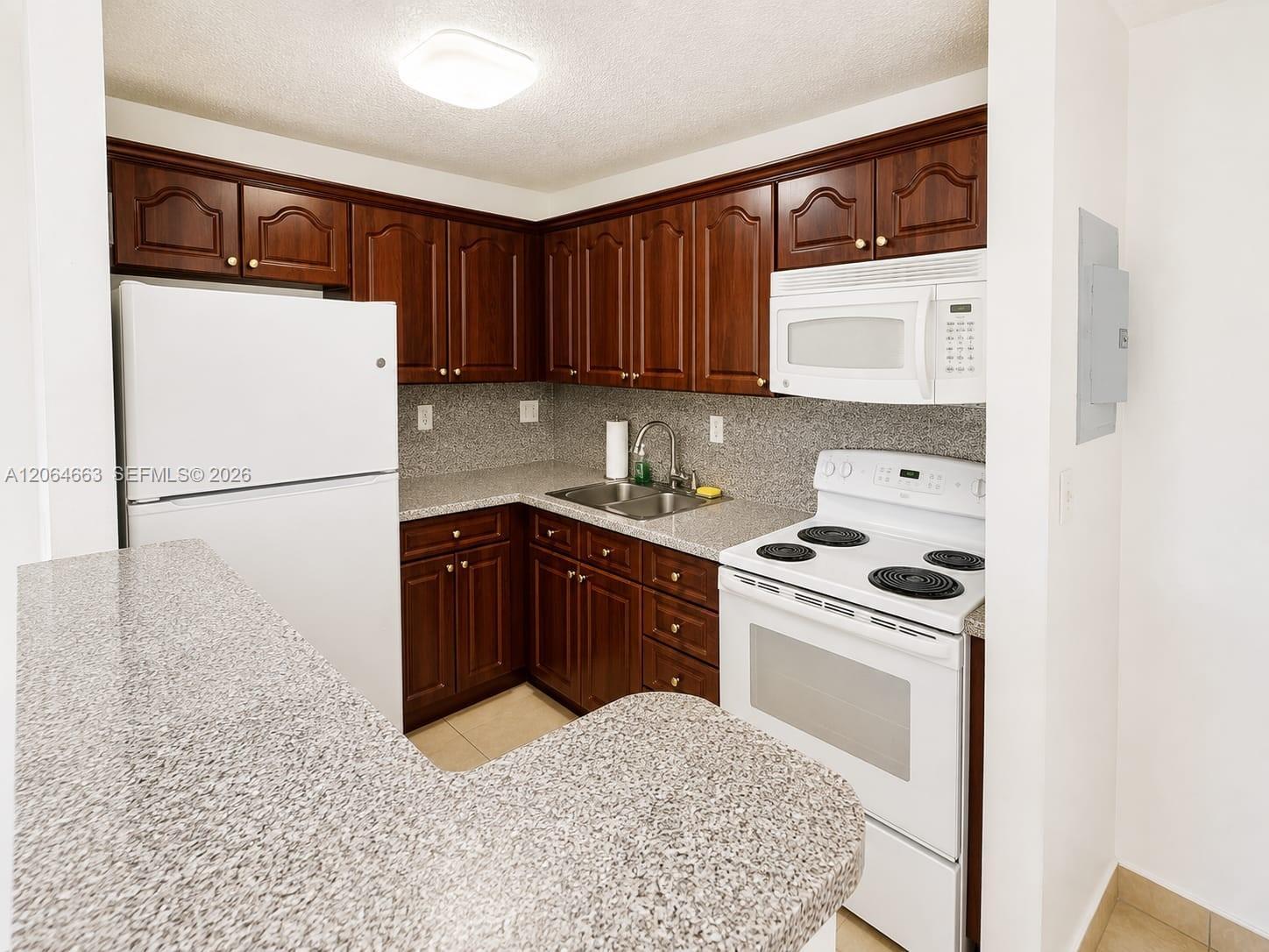 7235 NW 179th St # 212, Hialeah FL 33015 photo 5