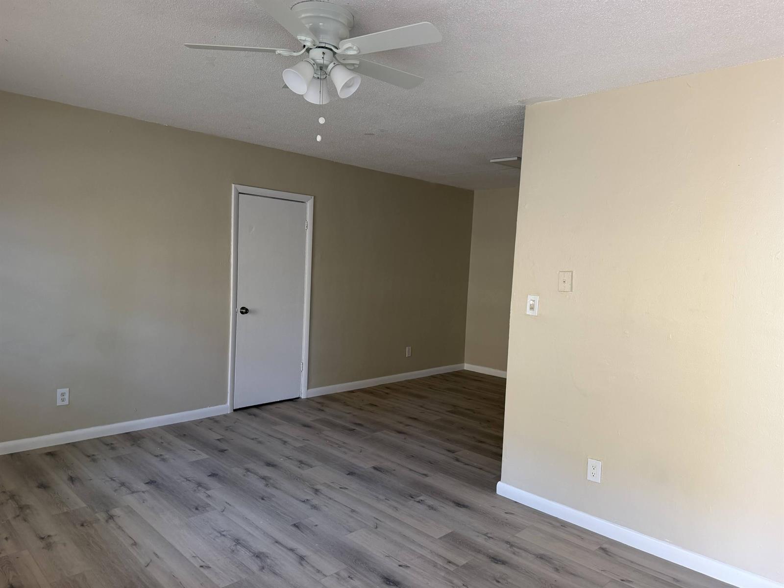 1004 NW 2nd Street # 1, Fort Lauderdale FL 33311 photo 3