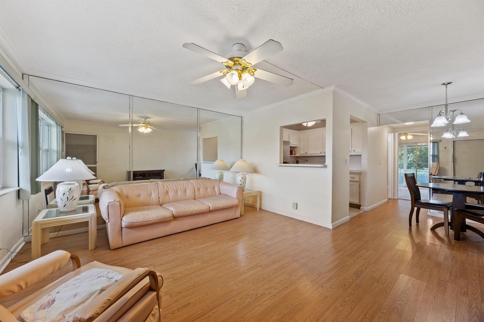 200 Horizons W # 106, Boynton Beach FL 33435 photo 3