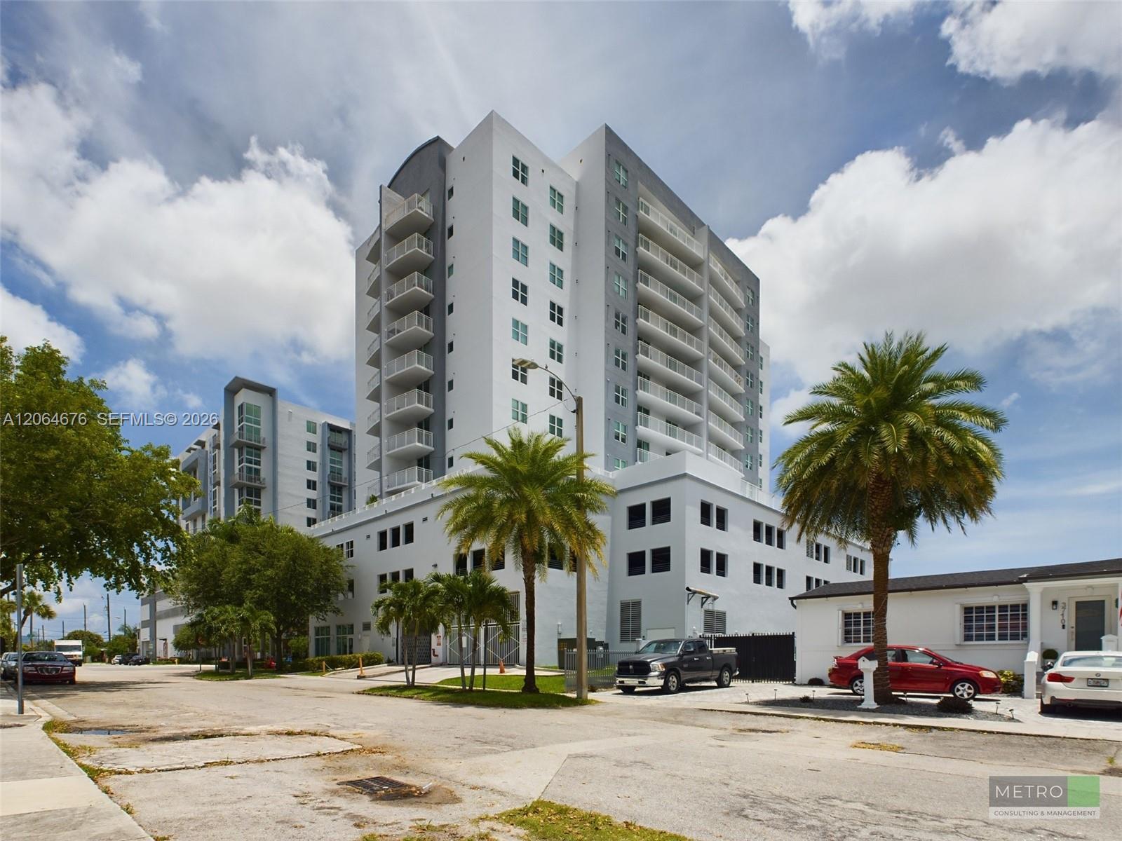 60 NW 37th Ave # 603, Miami FL 33125