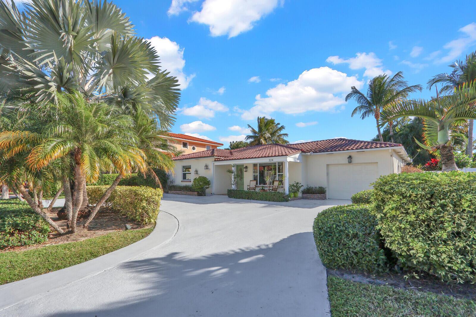 324 BLOSSOM Lane, West Palm Beach FL 33404 photo 3