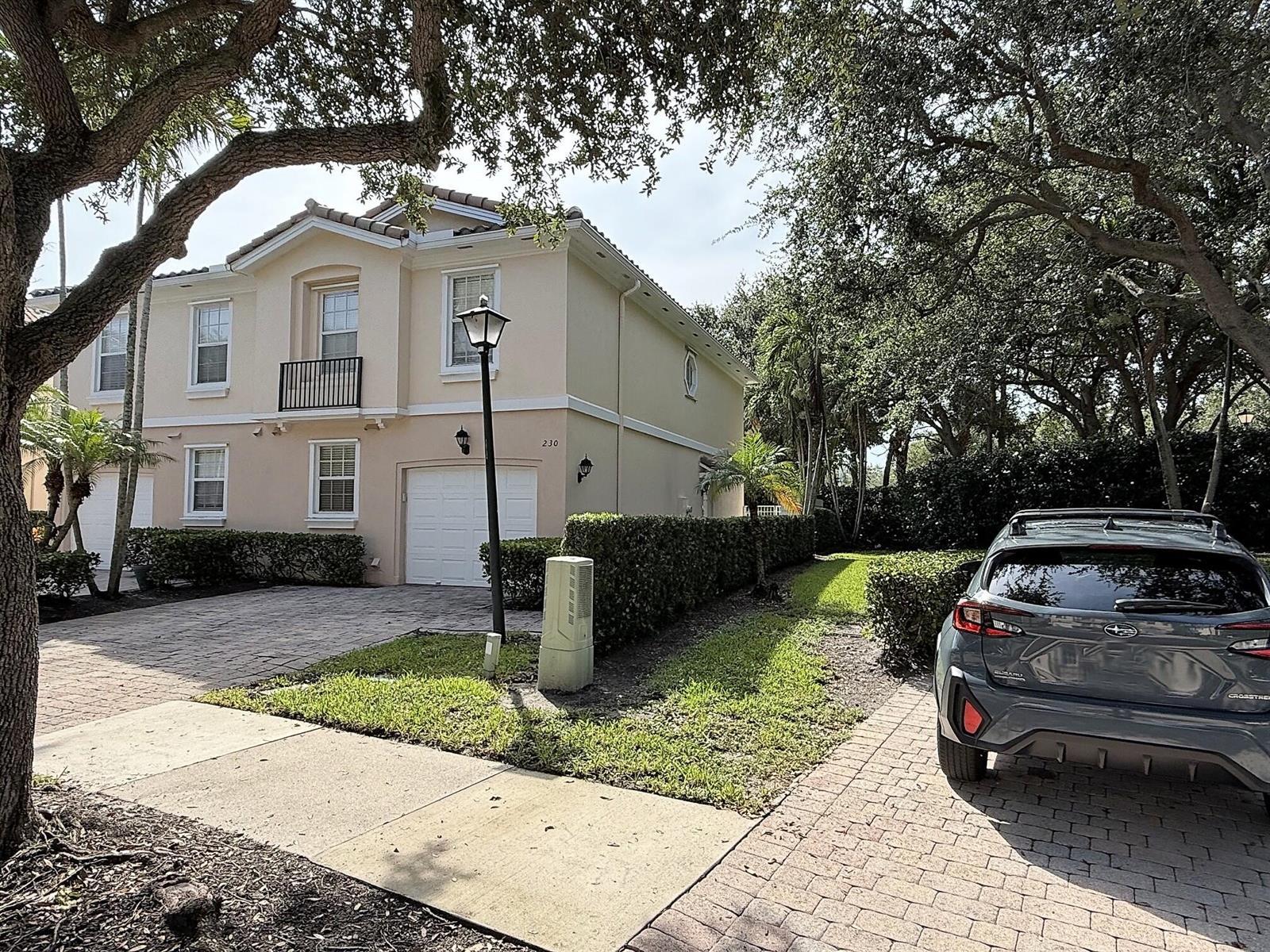 230 FORTUNA Drive, Palm Beach Gardens FL 33410 photo 2