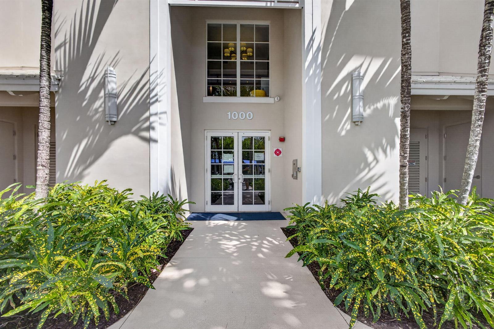 1013 BAY COLONY Drive S, Juno Beach FL 33408 photo 2