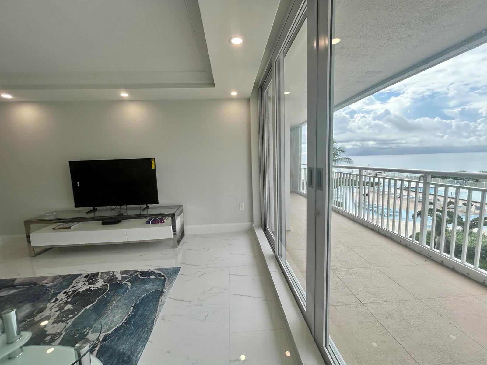3546 S Ocean Boulevard # 405, South Palm Beach FL 33480 photo 3