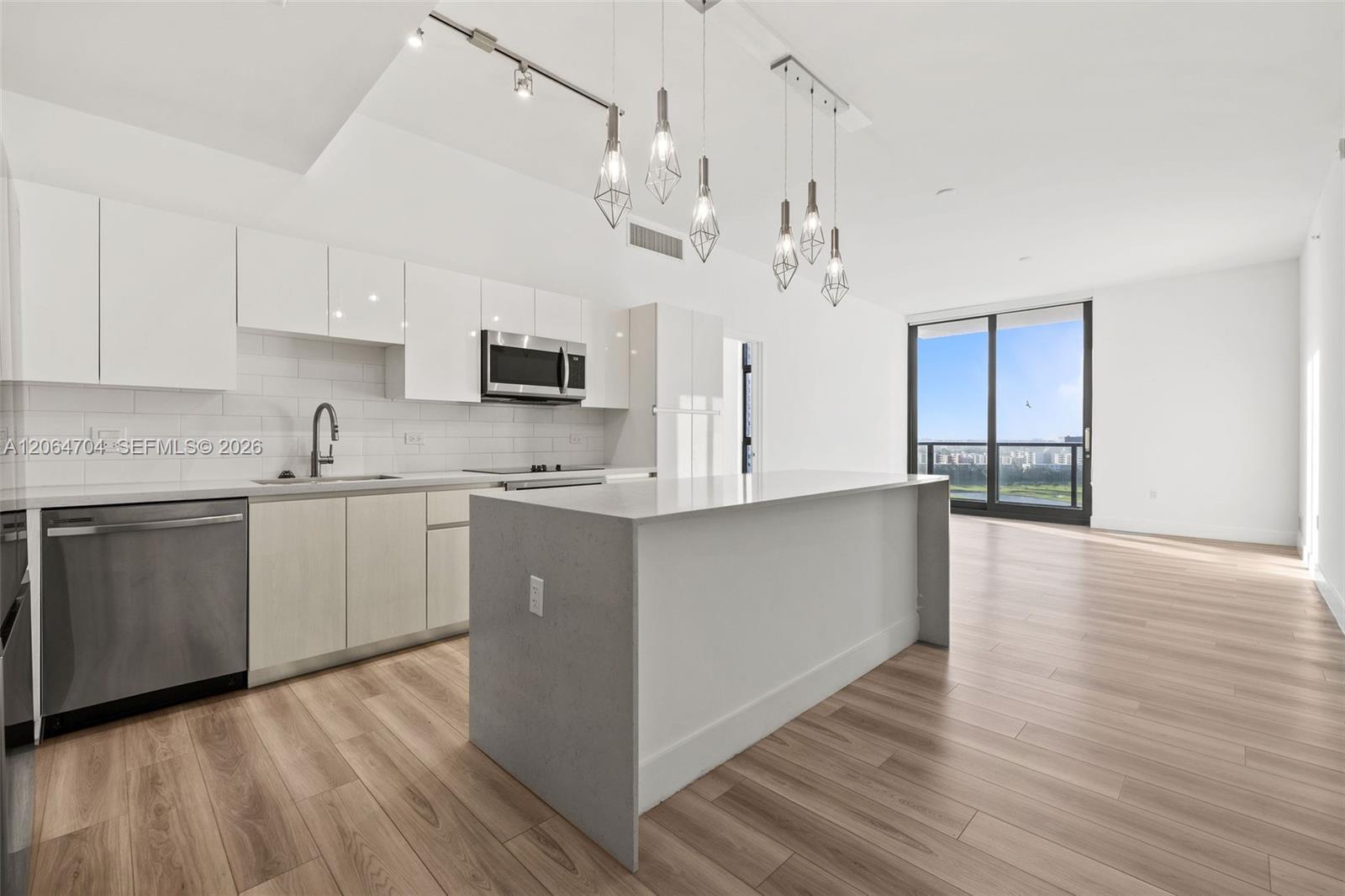 101 Diplomat Pkwy # 2003, Hallandale Beach FL 33009
