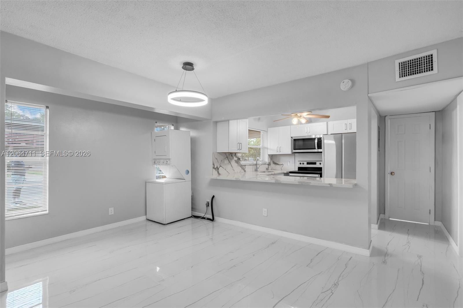 3000 NW 43rd Ter # 106, Lauderdale Lakes FL 33313 photo 2