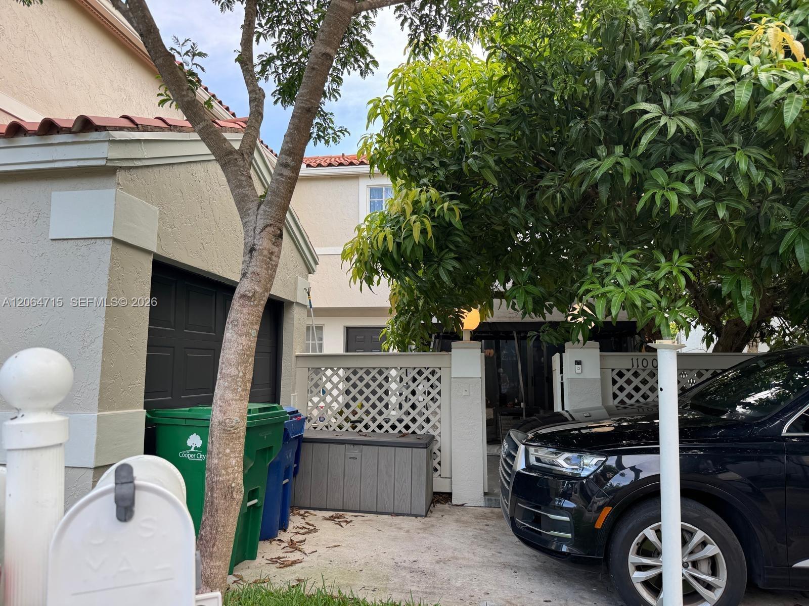 11008 Mainsail Dr, Cooper City FL 33026 photo 2
