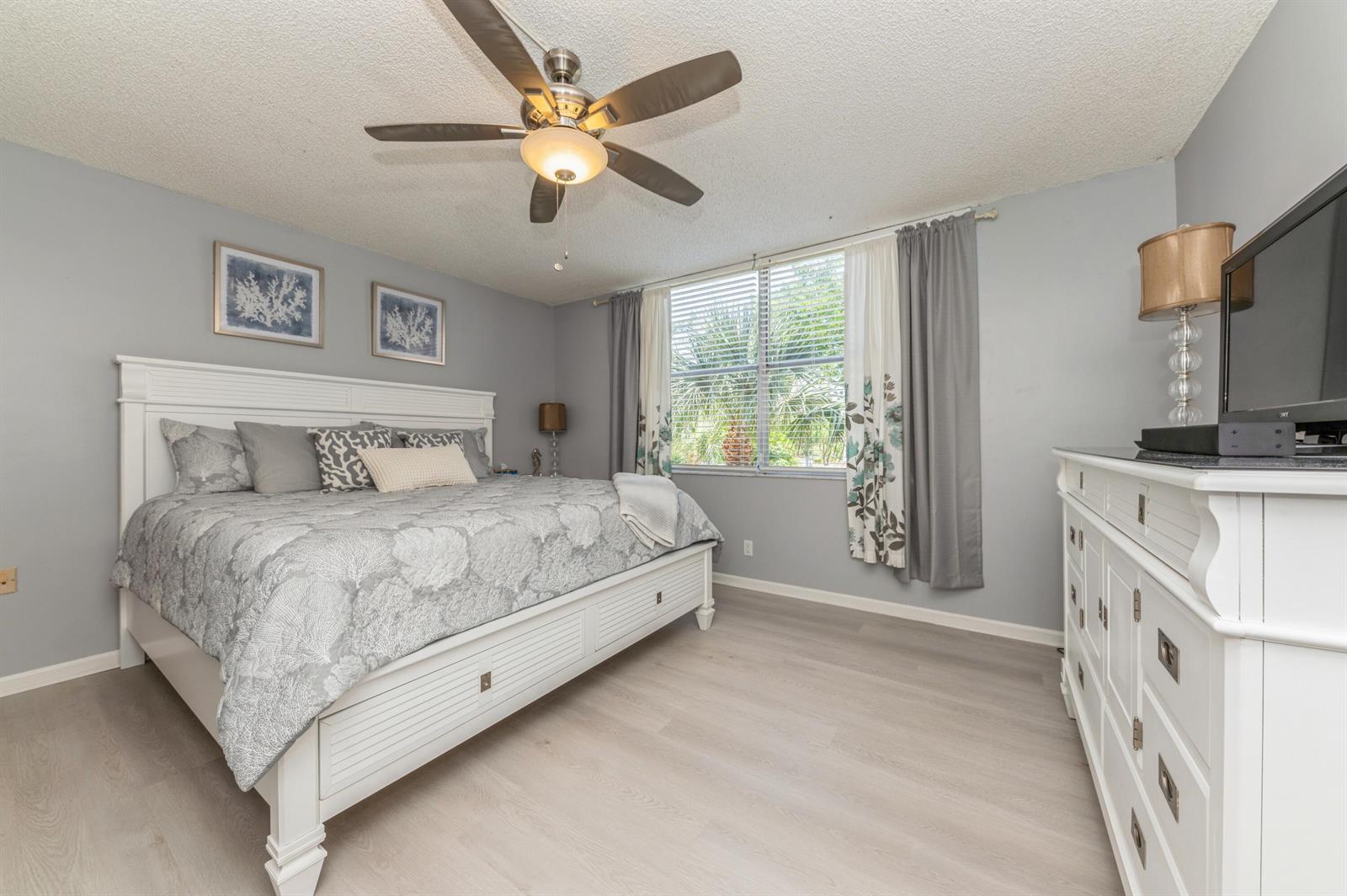 14527 BONAIRE Boulevard # 303, Delray Beach FL 33446 photo 4