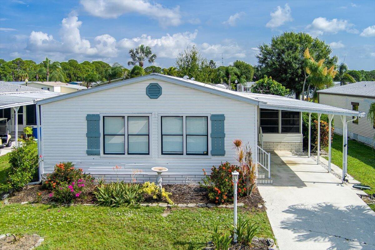 222 Sandy Bottom Place, Fort Pierce FL 34982