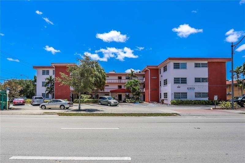 4800 Hollywood Boulevard # 3E, Hollywood FL 33021 photo 2