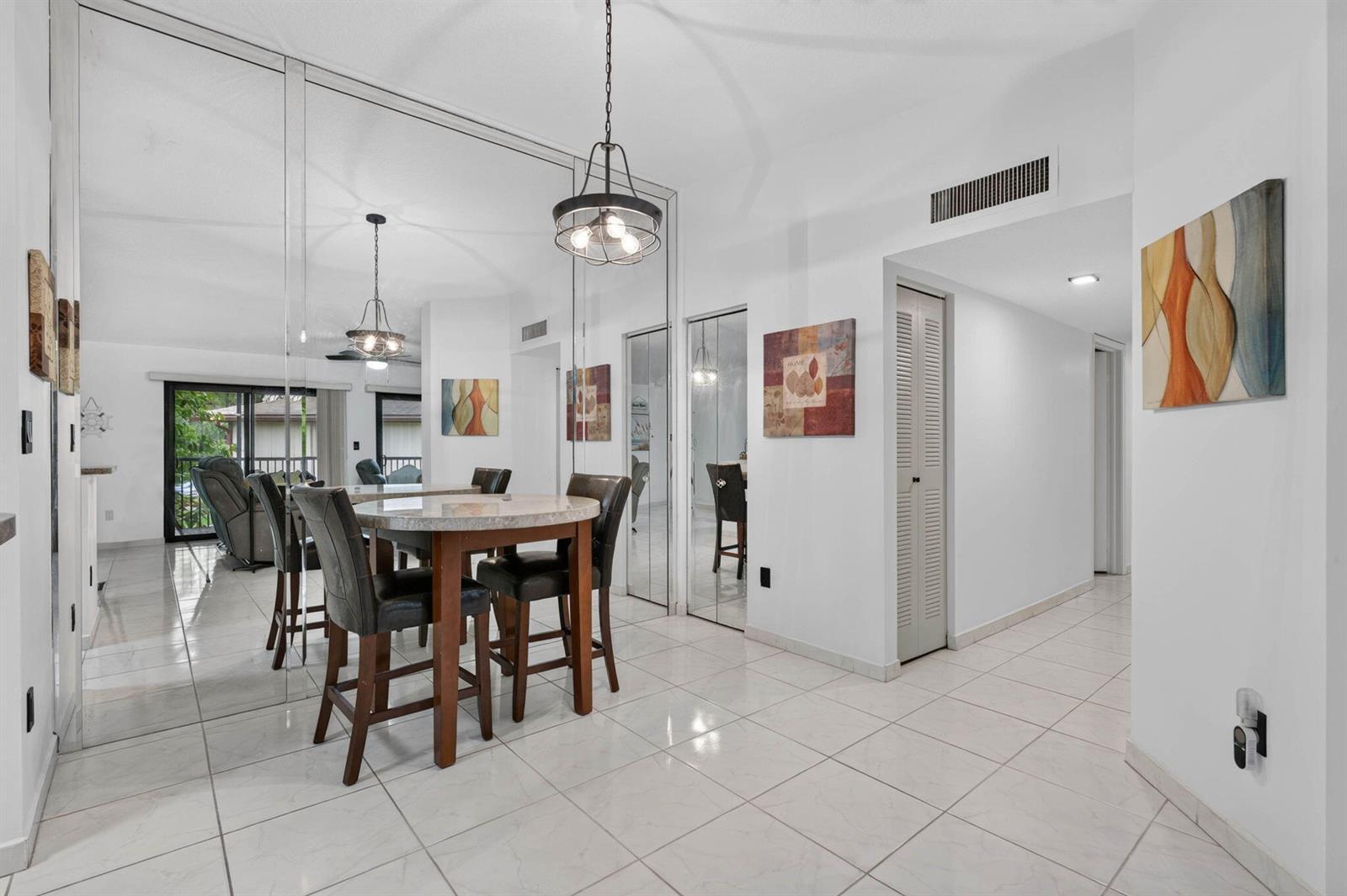 9474 S BELFORT Circle # 206, Tamarac FL 33321