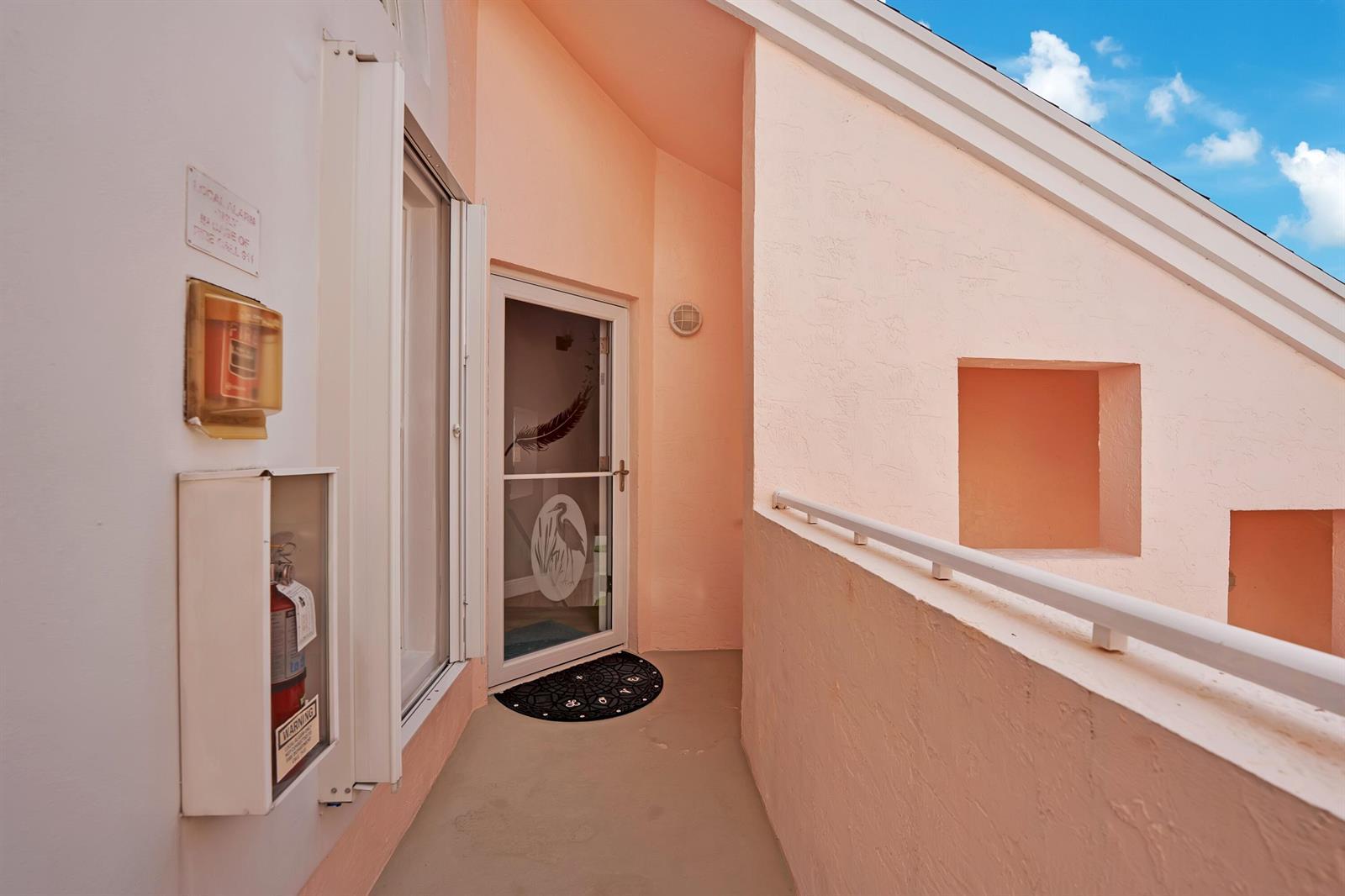602 Muirfield Court, Jupiter FL 33458 photo 4