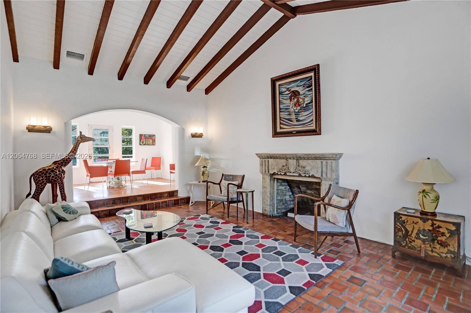 2214 Segovia Cir, Coral Gables FL 33134 photo 4