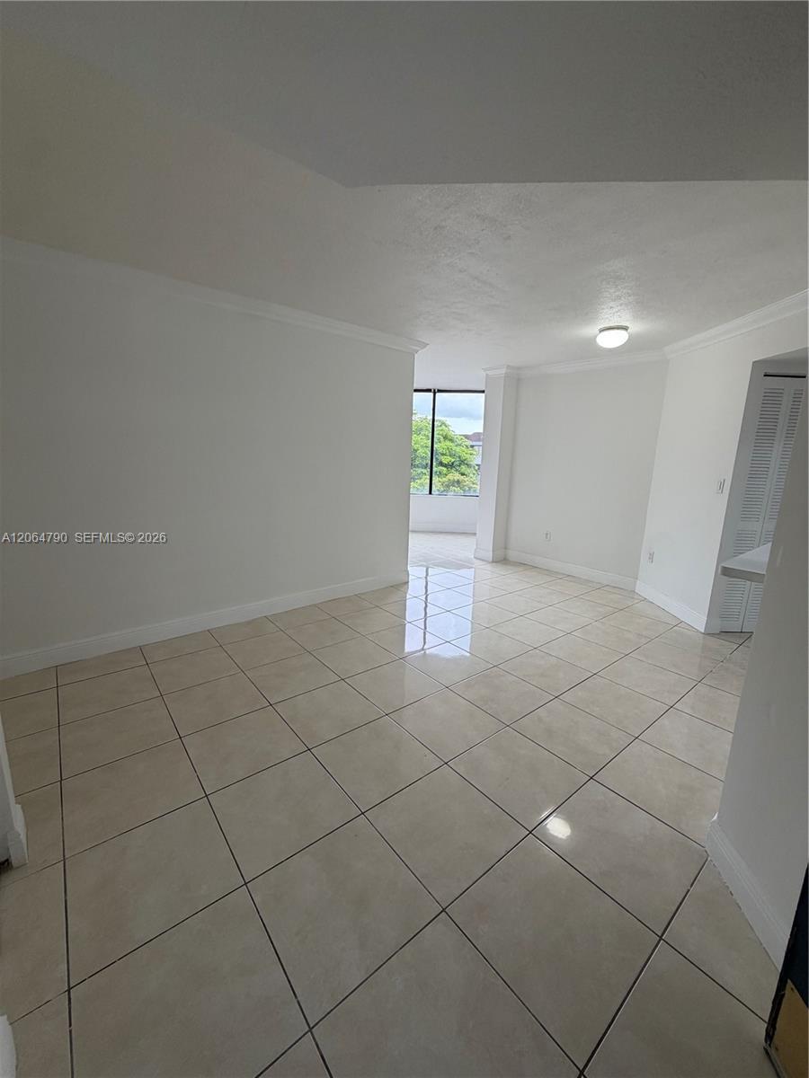 8305 SW 152nd Ave, Miami FL 33193 photo 2