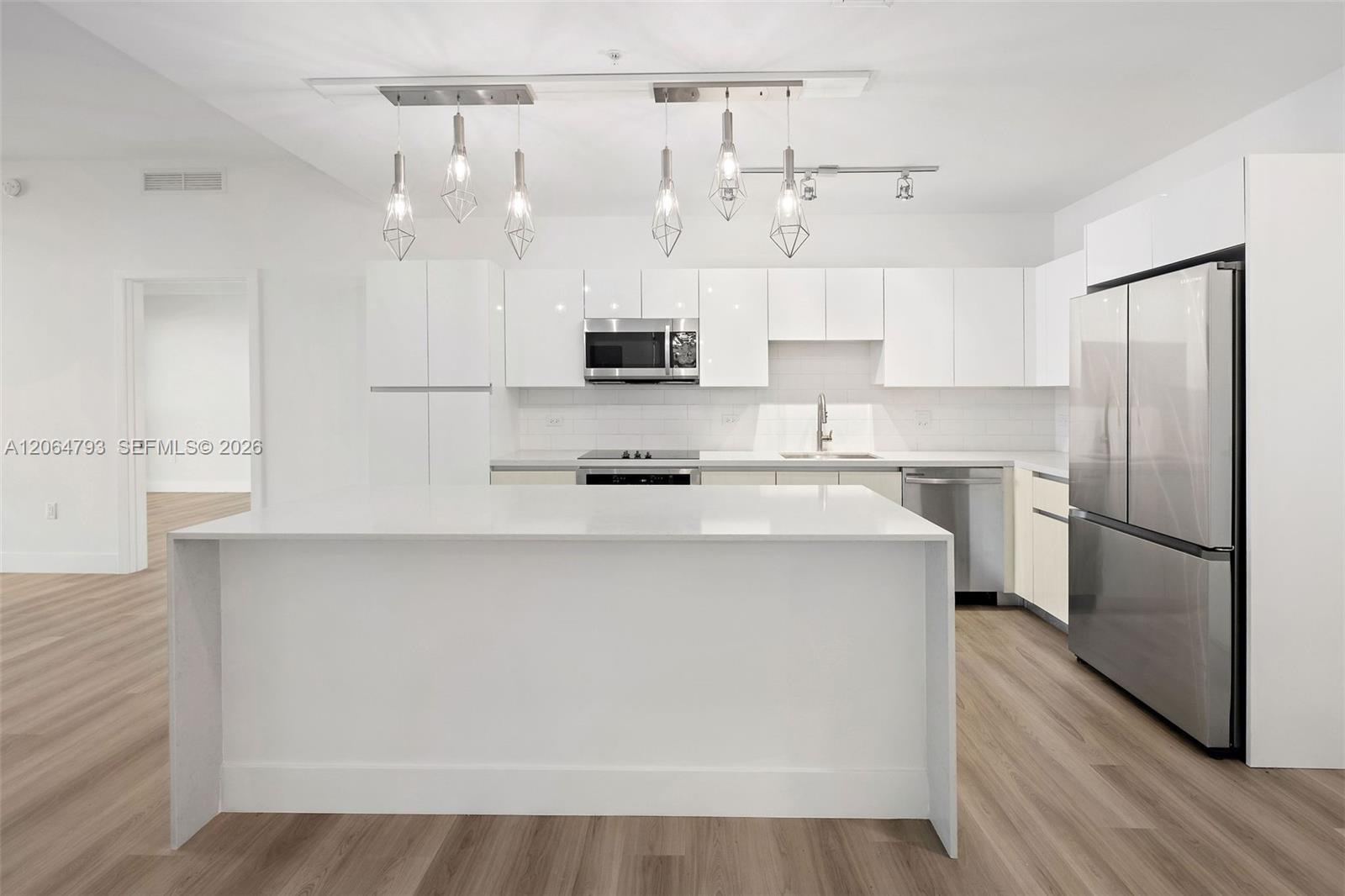 101 Diplomat Pkwy # 1204, Hallandale Beach FL 33009 photo 5