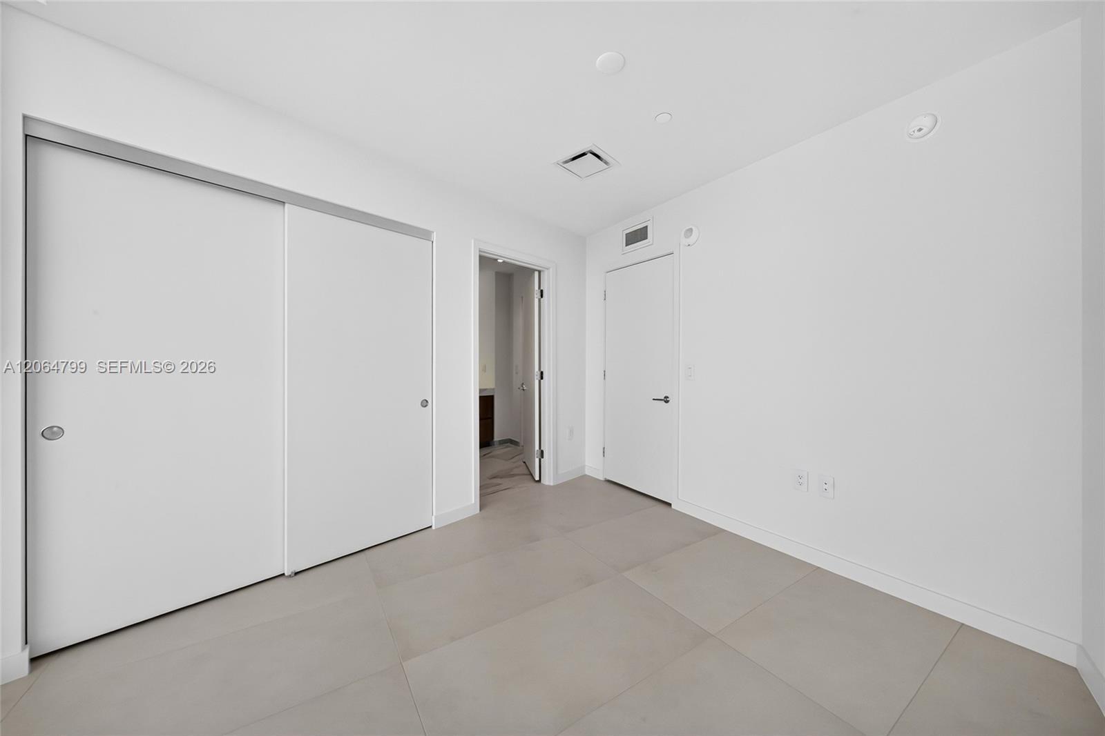 1400 Biscayne Blvd # 2607, Miami FL 33132 photo 4