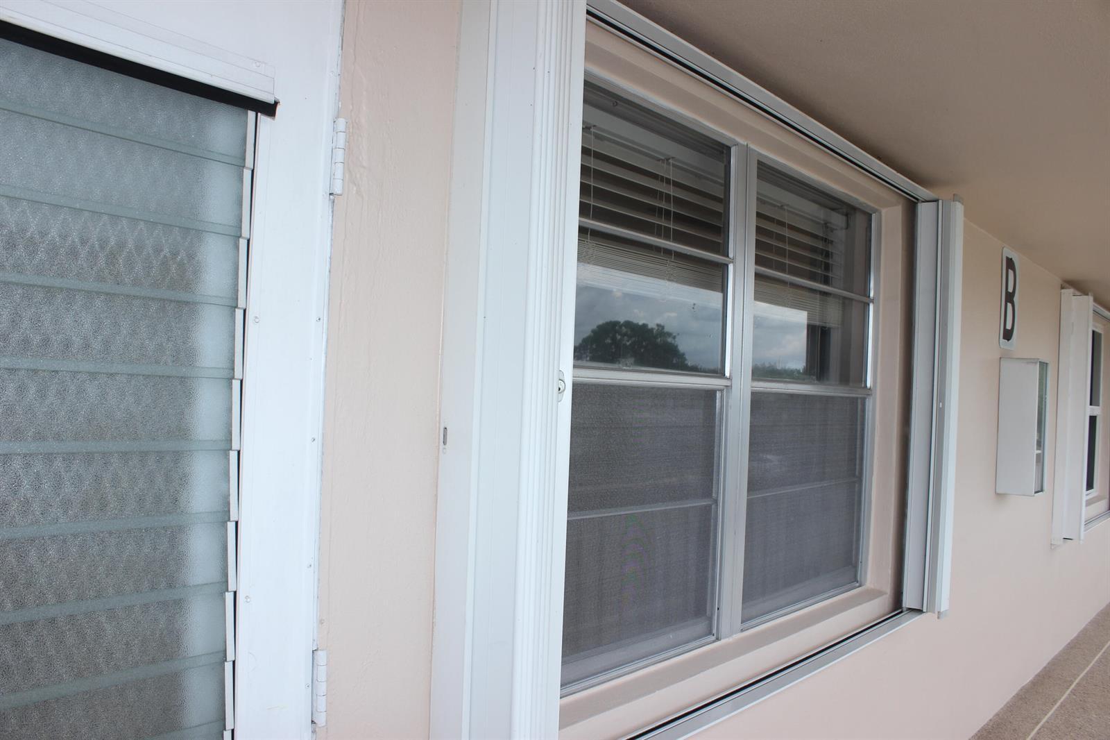 35 SOMERSET B # 35, West Palm Beach FL 33417 photo 4