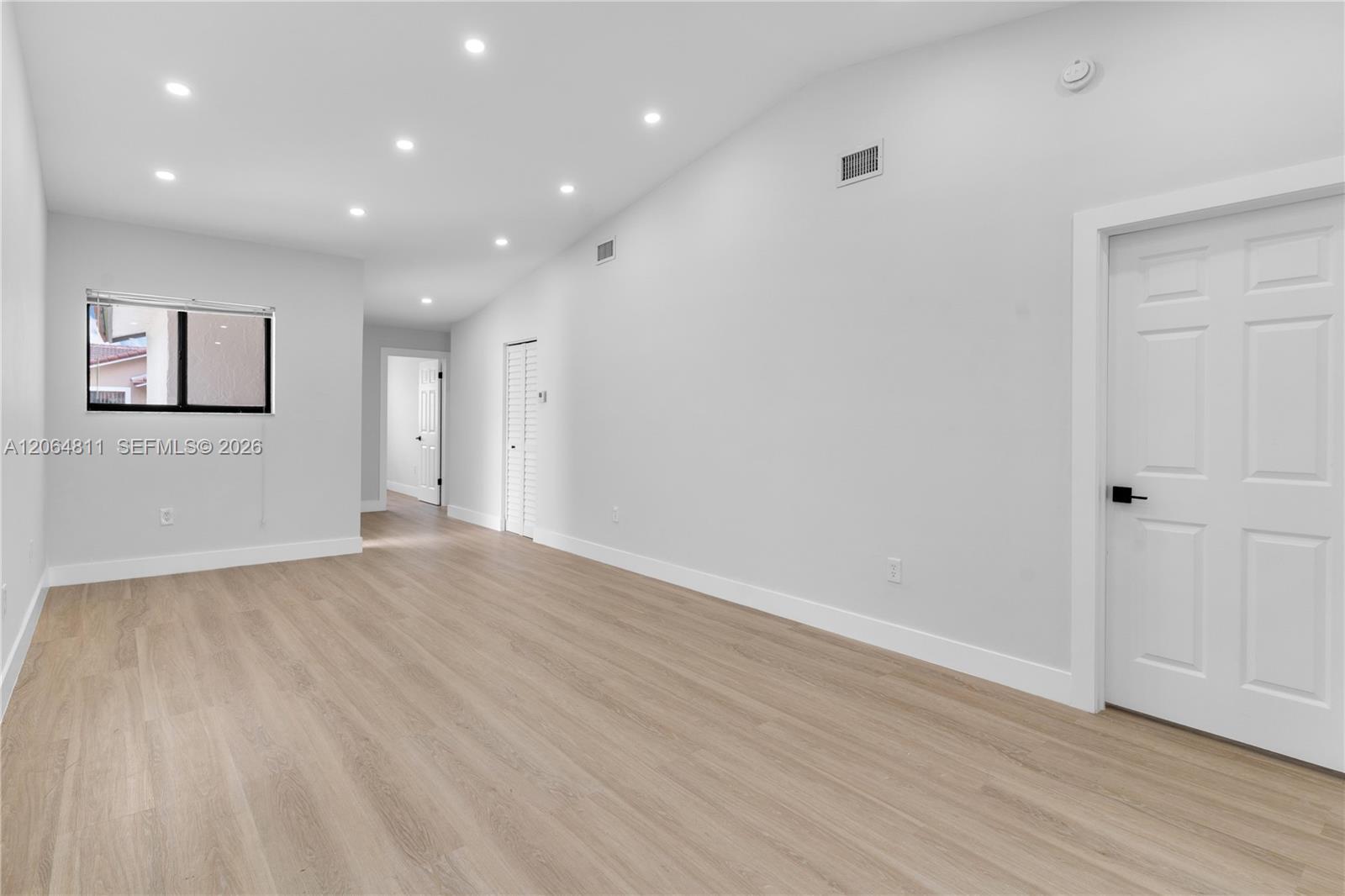 2523 W 65th St, Hialeah FL 33016 photo 5
