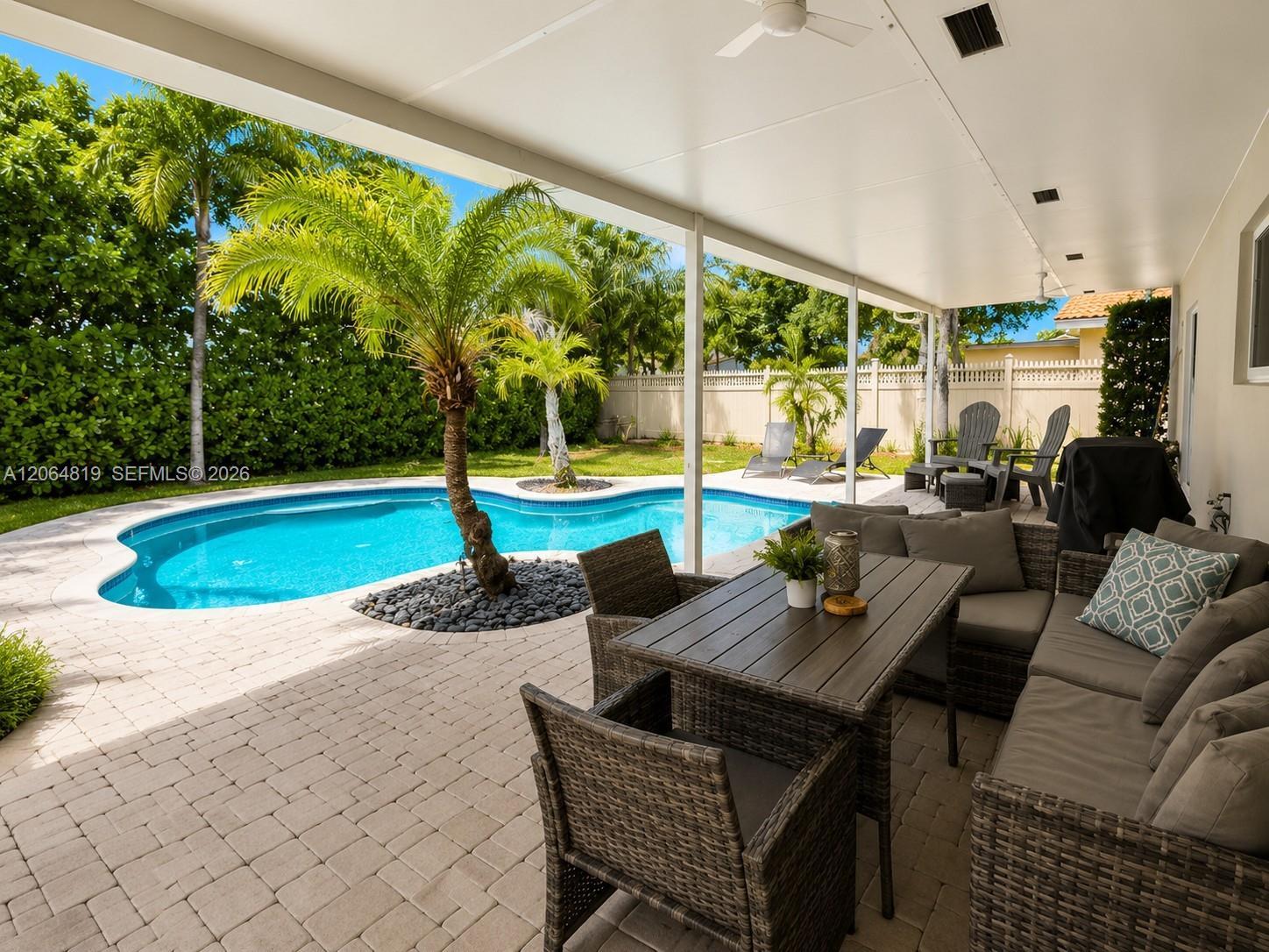 1301 NE 42nd St, Oakland Park FL 33334 photo 3