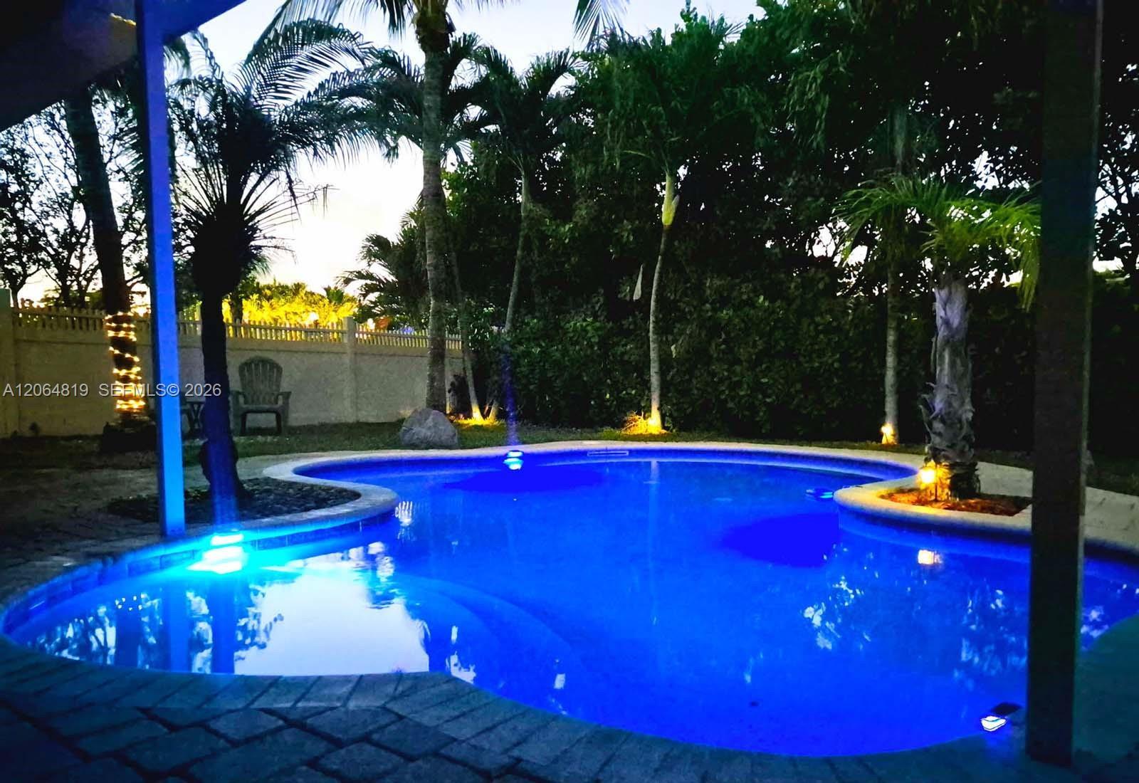 1301 NE 42nd St, Oakland Park FL 33334 photo 5