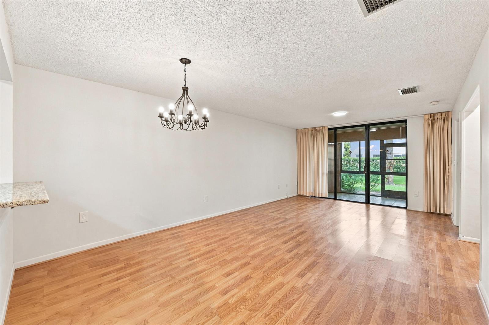 9825 NW 1ST Court, Plantation FL 33324 photo 4