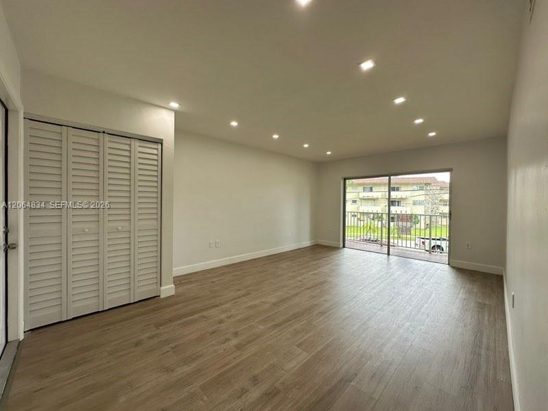 7610 SW 82nd St # J208, Miami FL 33143 photo 5