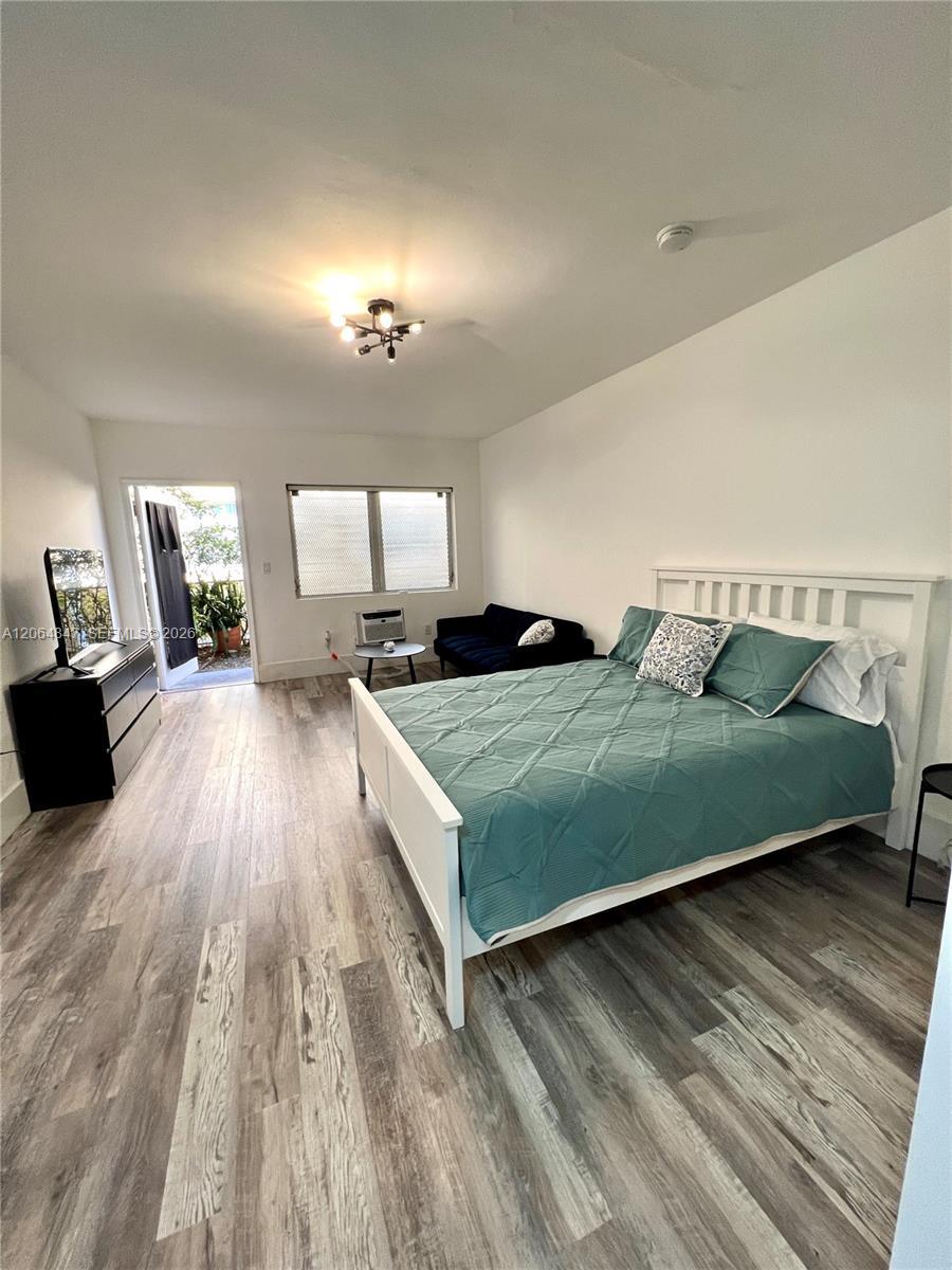 8132 Harding Ave # 3, Miami Beach FL 33141 photo 2
