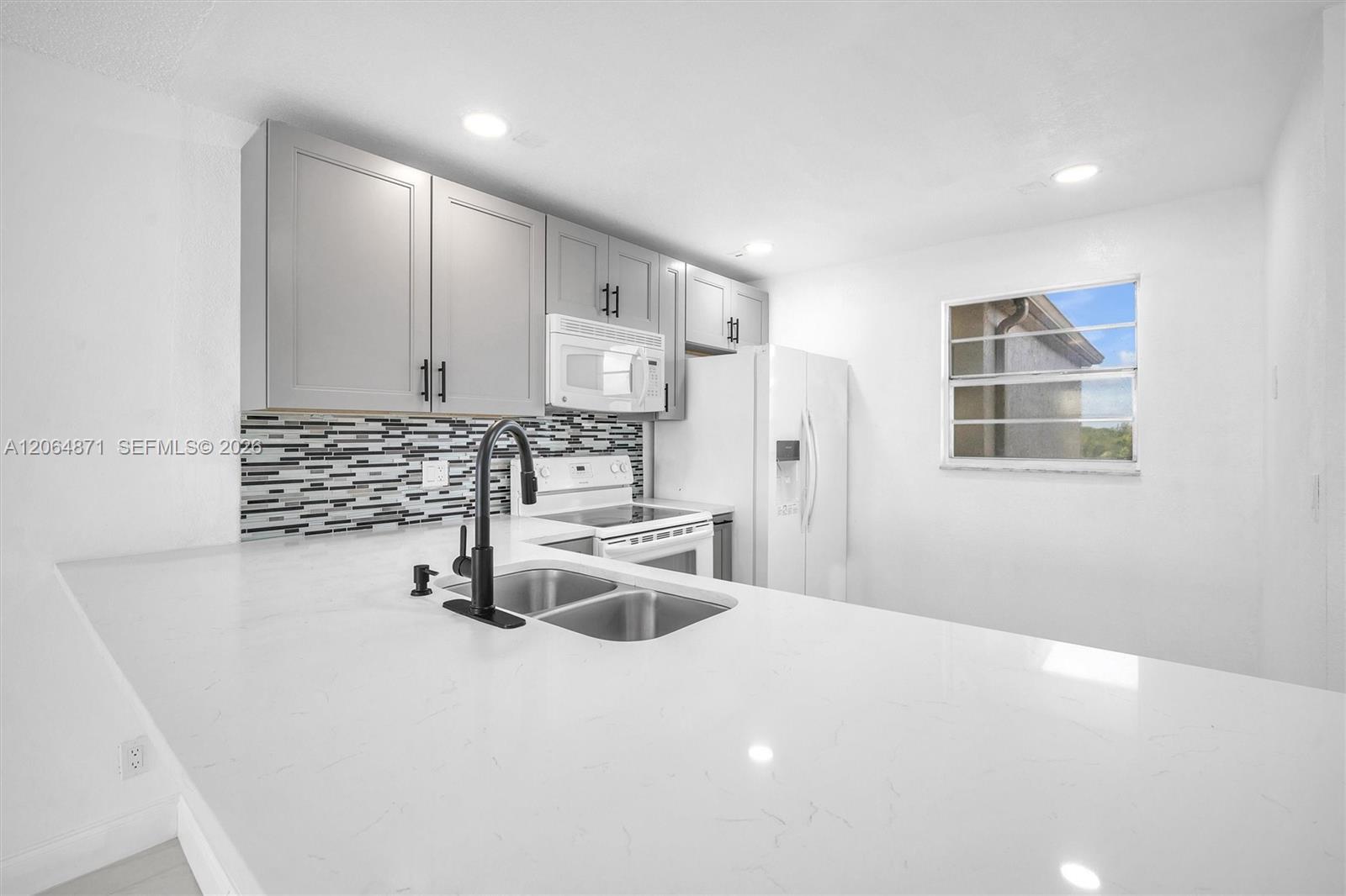 2601 NE 3rd Ct # 4110, Boynton Beach FL 33435 photo 2