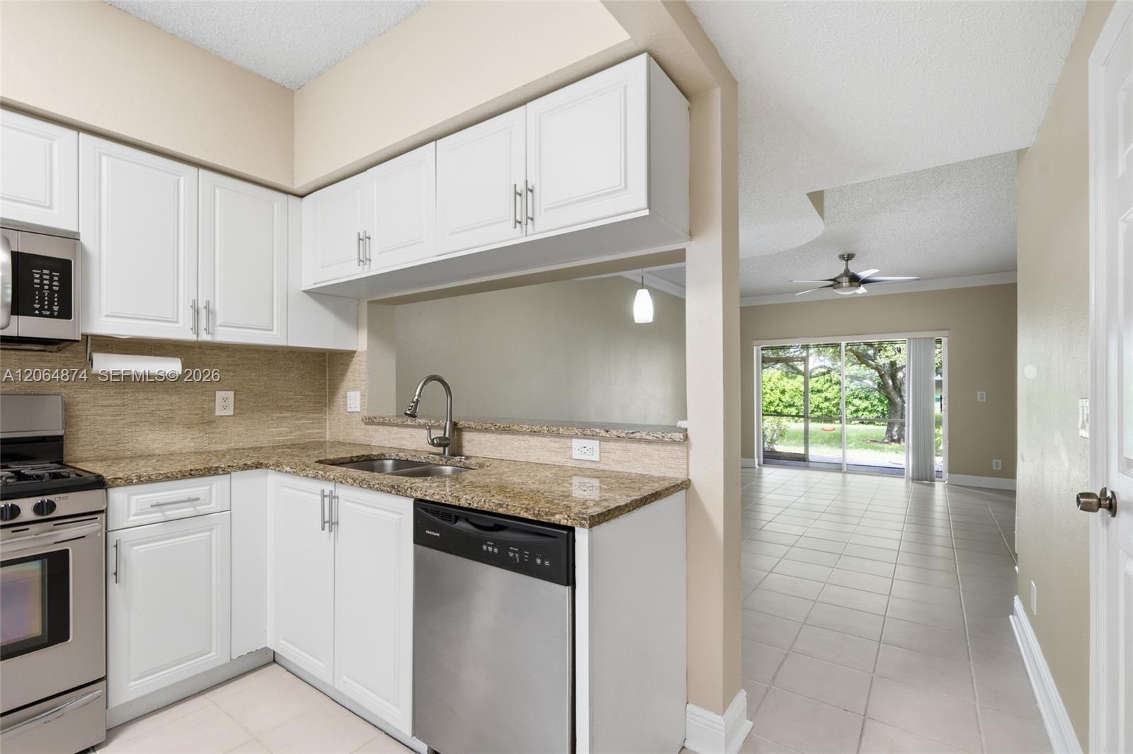 7939 Sanibel Dr, Tamarac FL 33321 photo 5