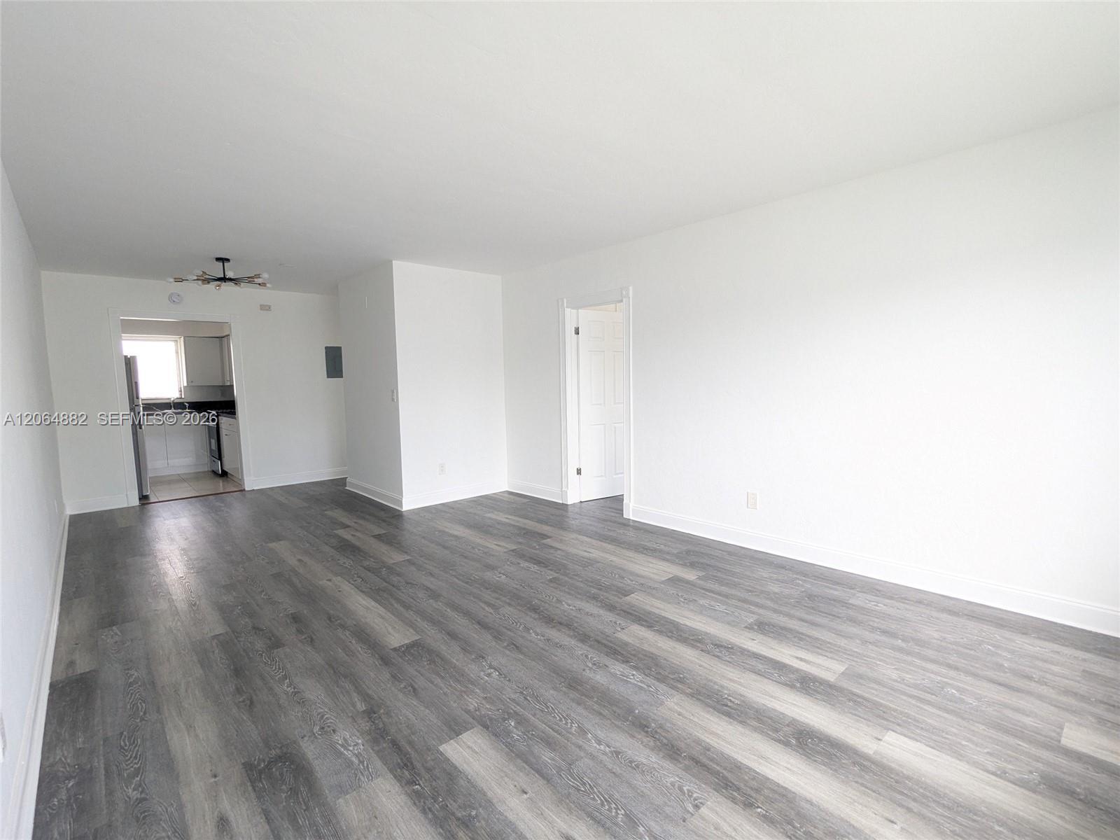 7805 Crespi Blvd # 4, Miami Beach FL 33141 photo 3