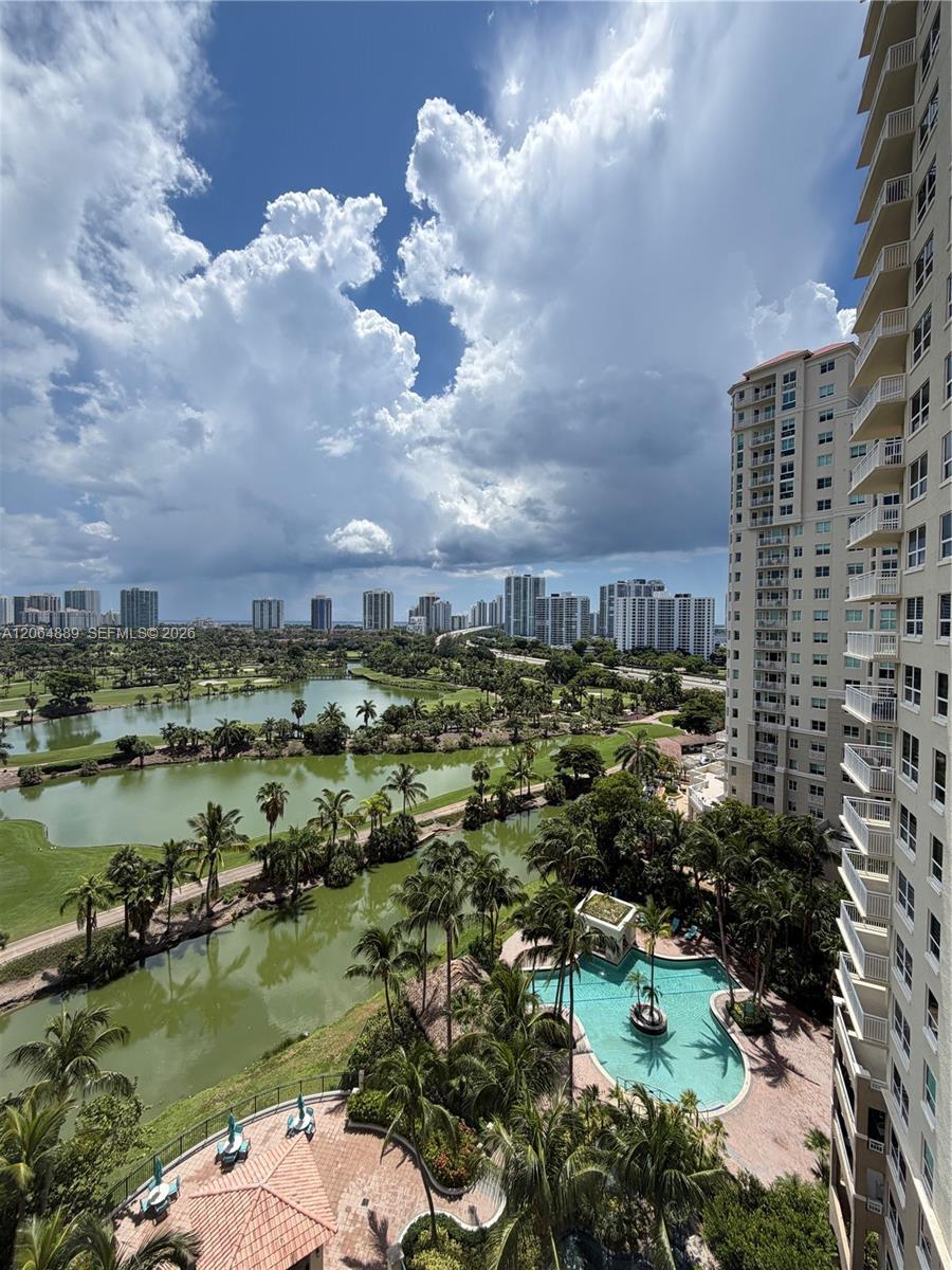 19501 W Country Club Dr # 1215, Aventura FL 33180 photo 3