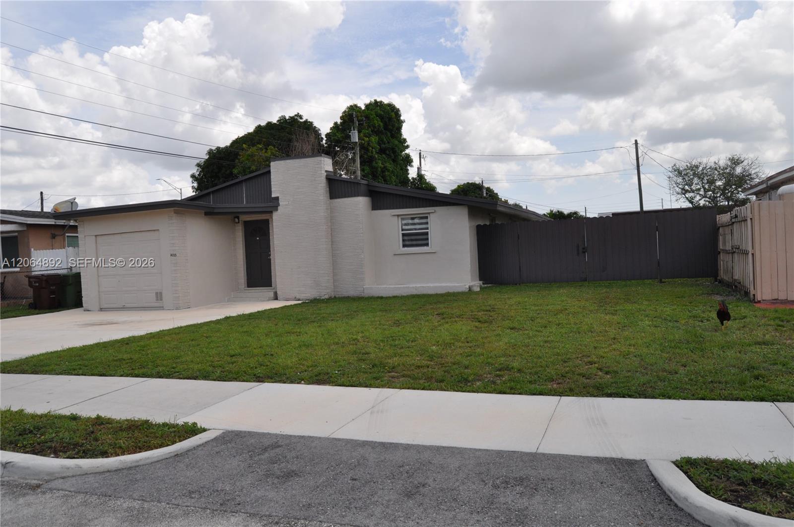 4035 E 2nd Ave, Hialeah FL 33013 photo 2