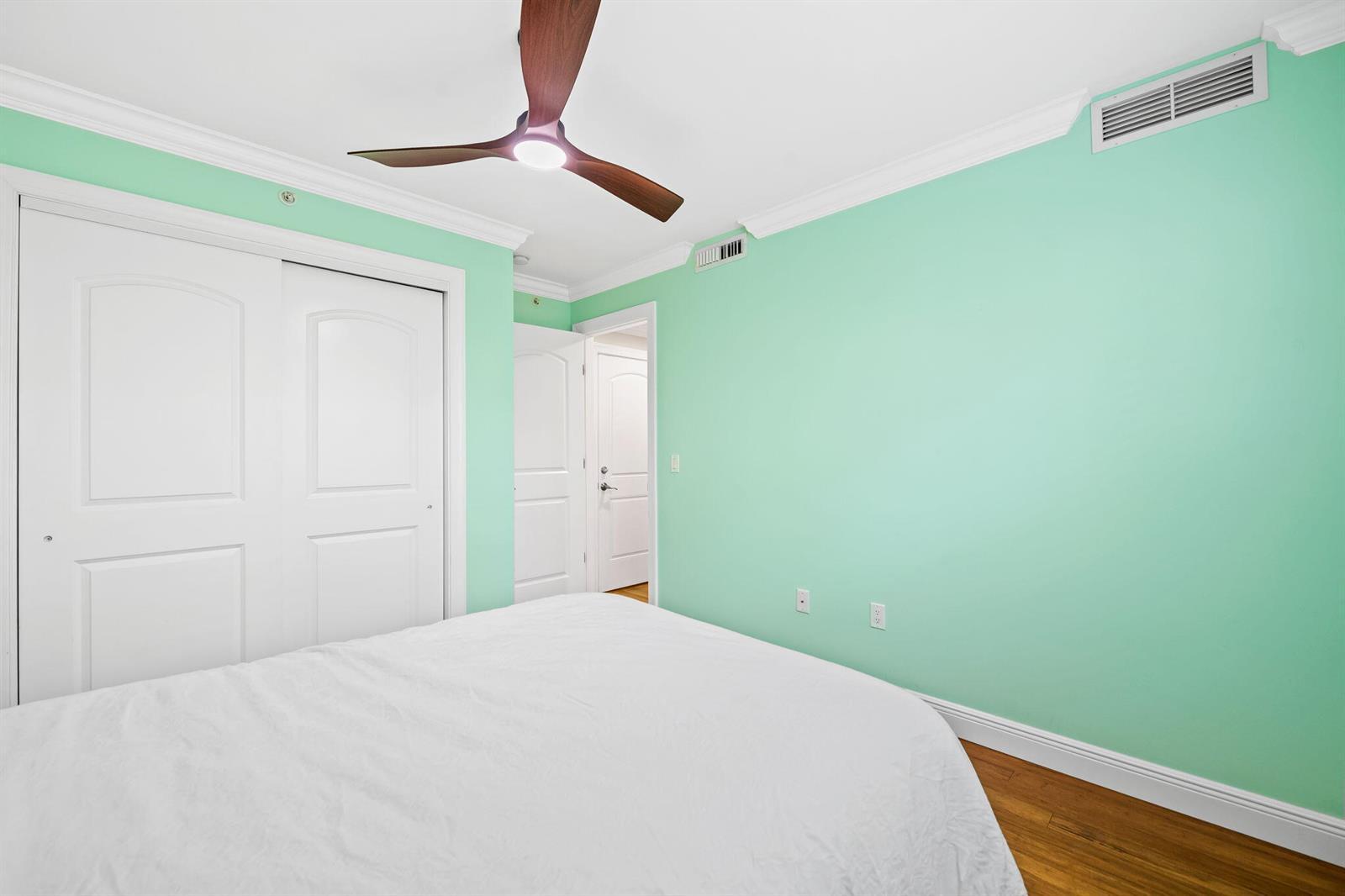630 SE 15th Street # 5, Fort Lauderdale FL 33316 photo 3
