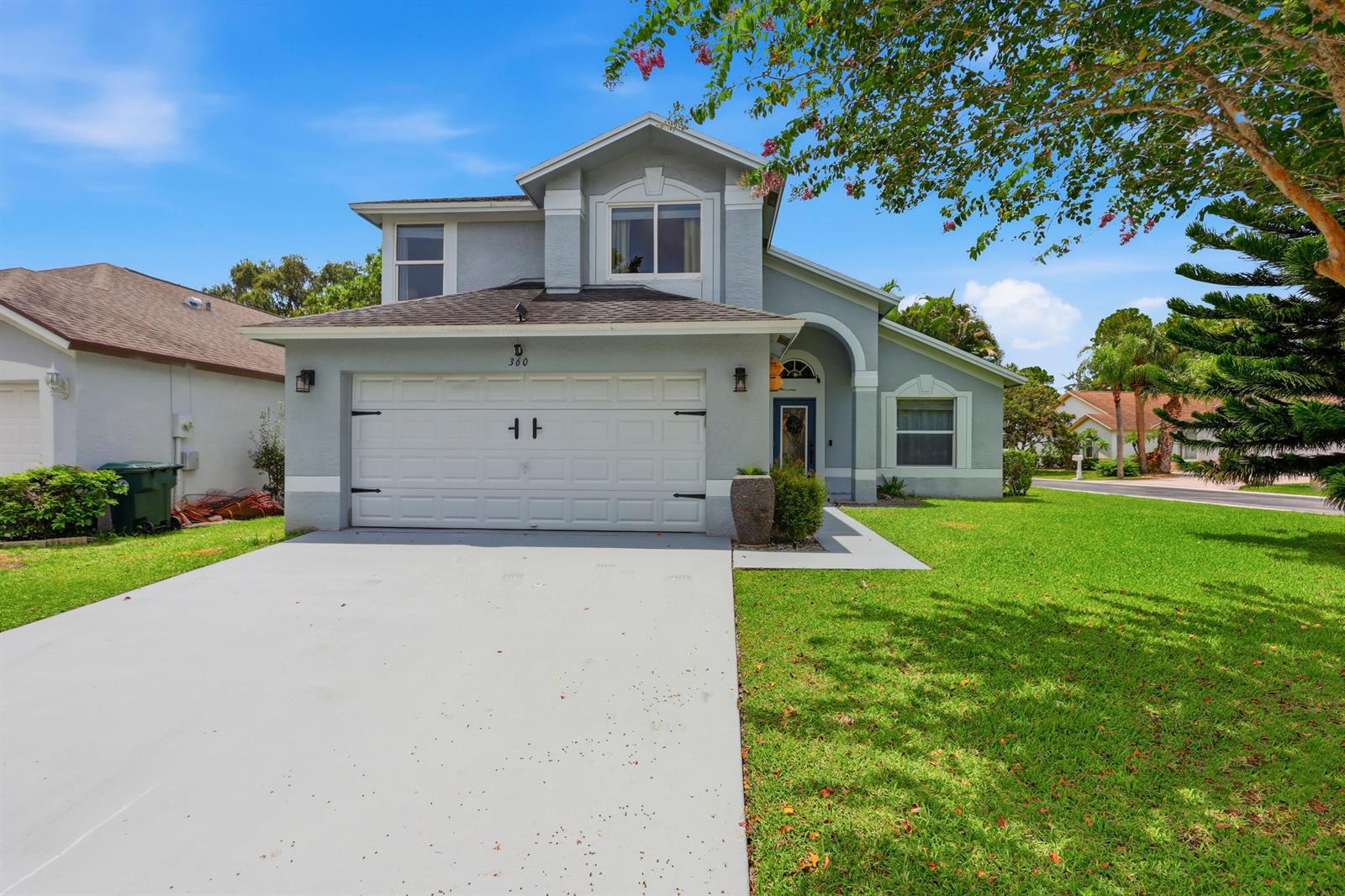 360 Hammocks Trail, FL 33413