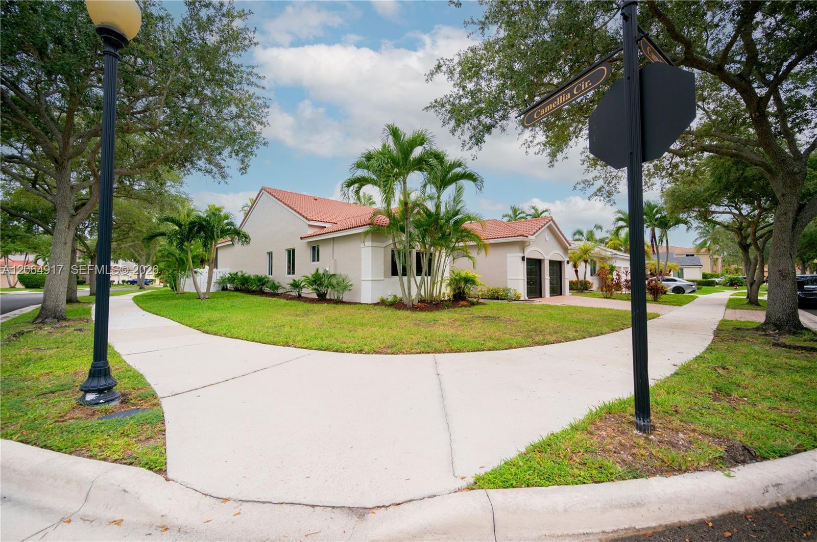 1357 Camellia Ln, Weston FL 33326 photo 3