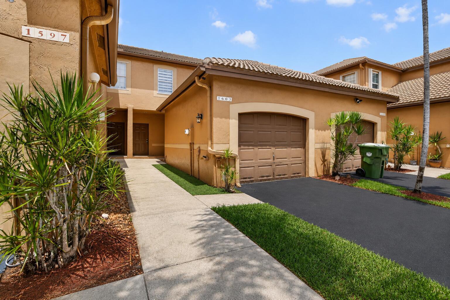 1603 Barcelona Way # 32, Weston FL 33327 photo 2