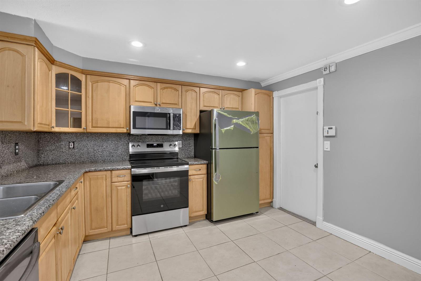 1603 Barcelona Way # 32, Weston FL 33327 photo 4