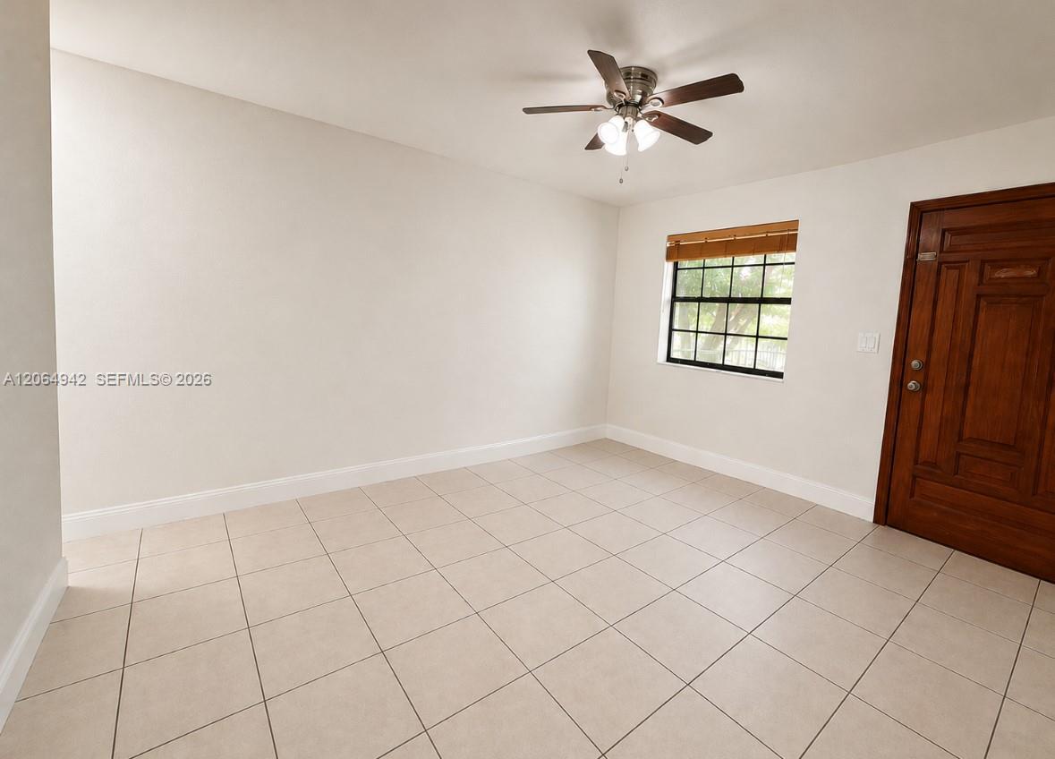 525 SW 78th Ct # 525, Miami FL 33144 photo 4